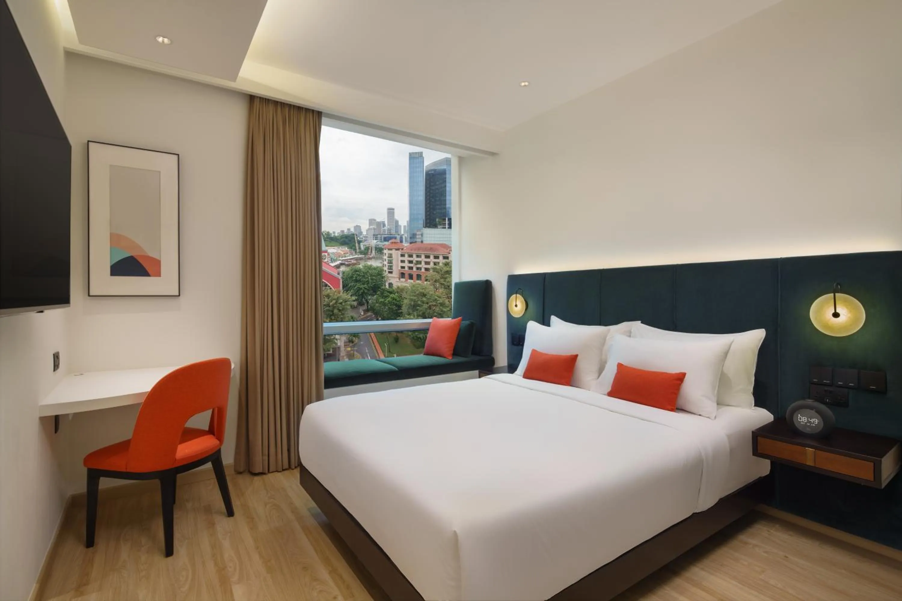 Photo of the whole room, Bed in Park Regis by Prince Singapore - Newly Renovated