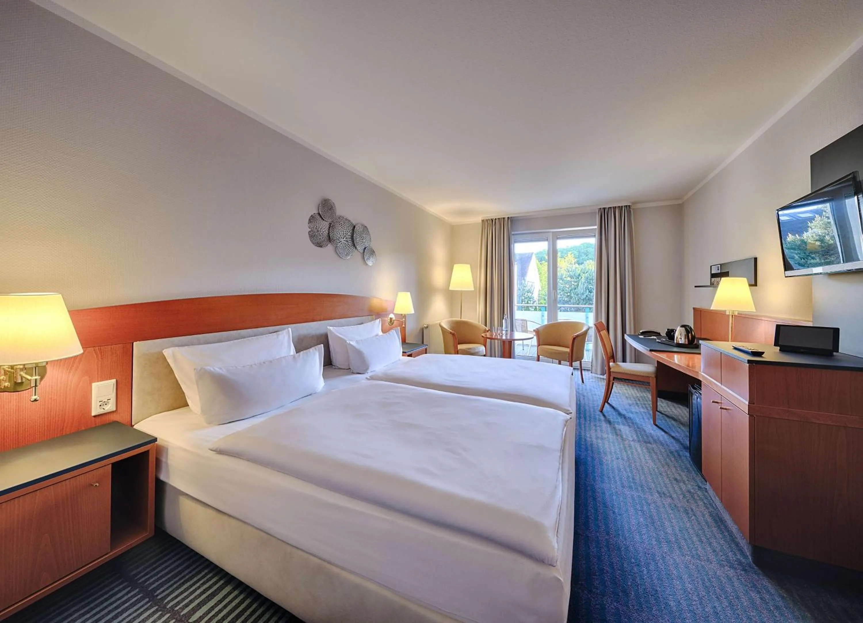 Bedroom, Bed in Dorint Seehotel Binz-Therme