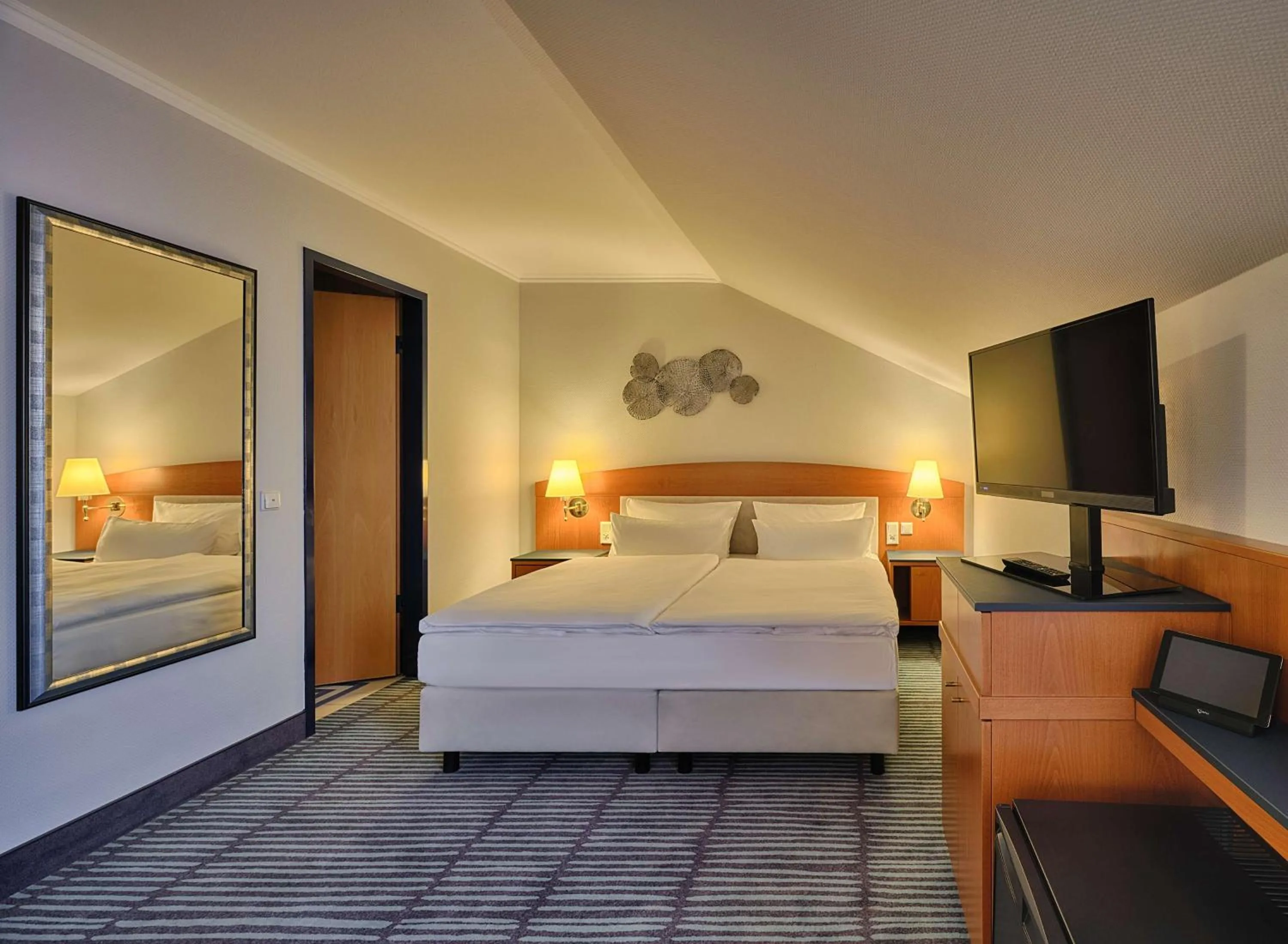 Bedroom, Bed in Dorint Seehotel Binz-Therme