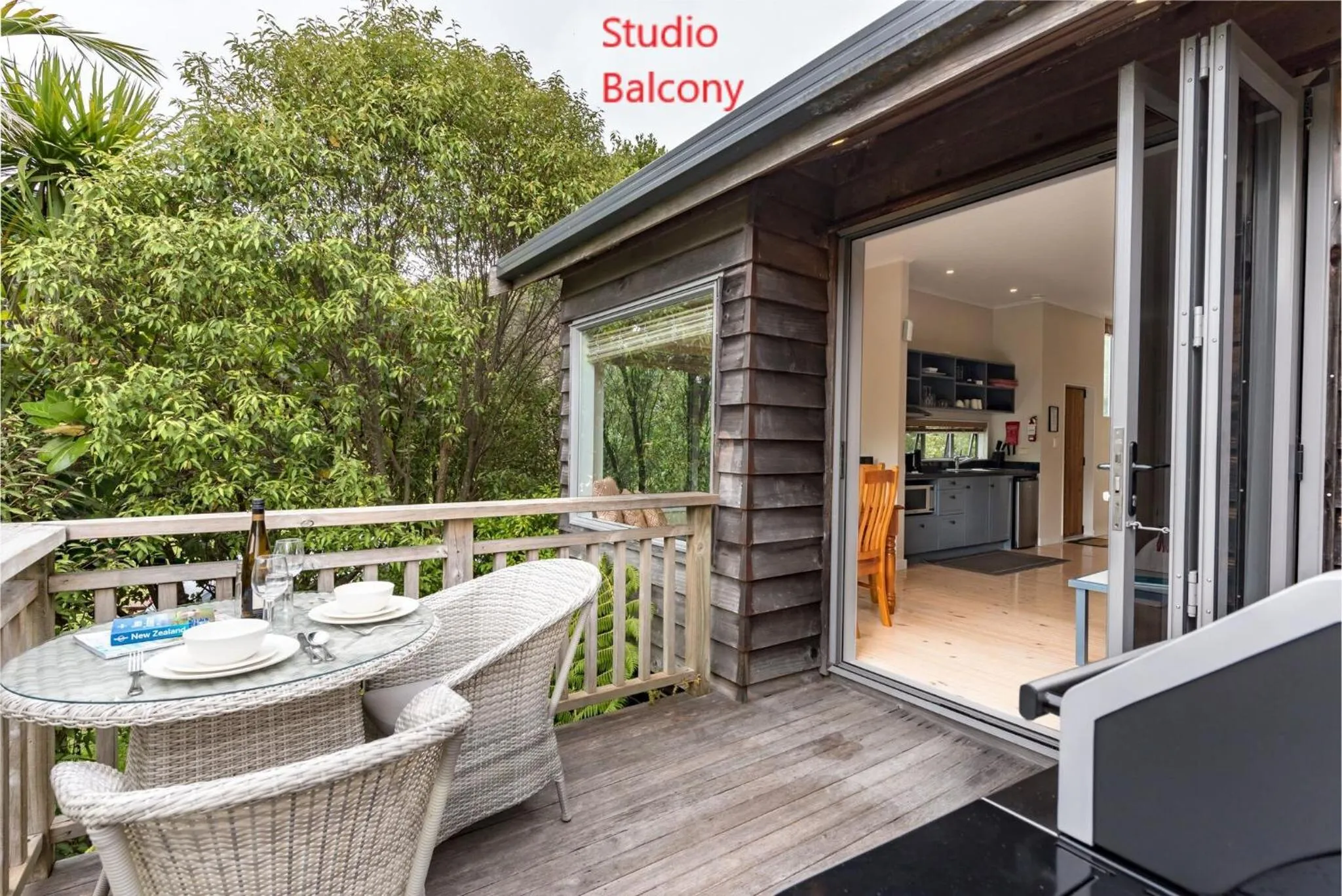 Patio in Bay of Islands Holiday Apartments