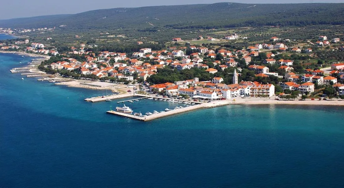 Off site in Apartments and pansion M&R