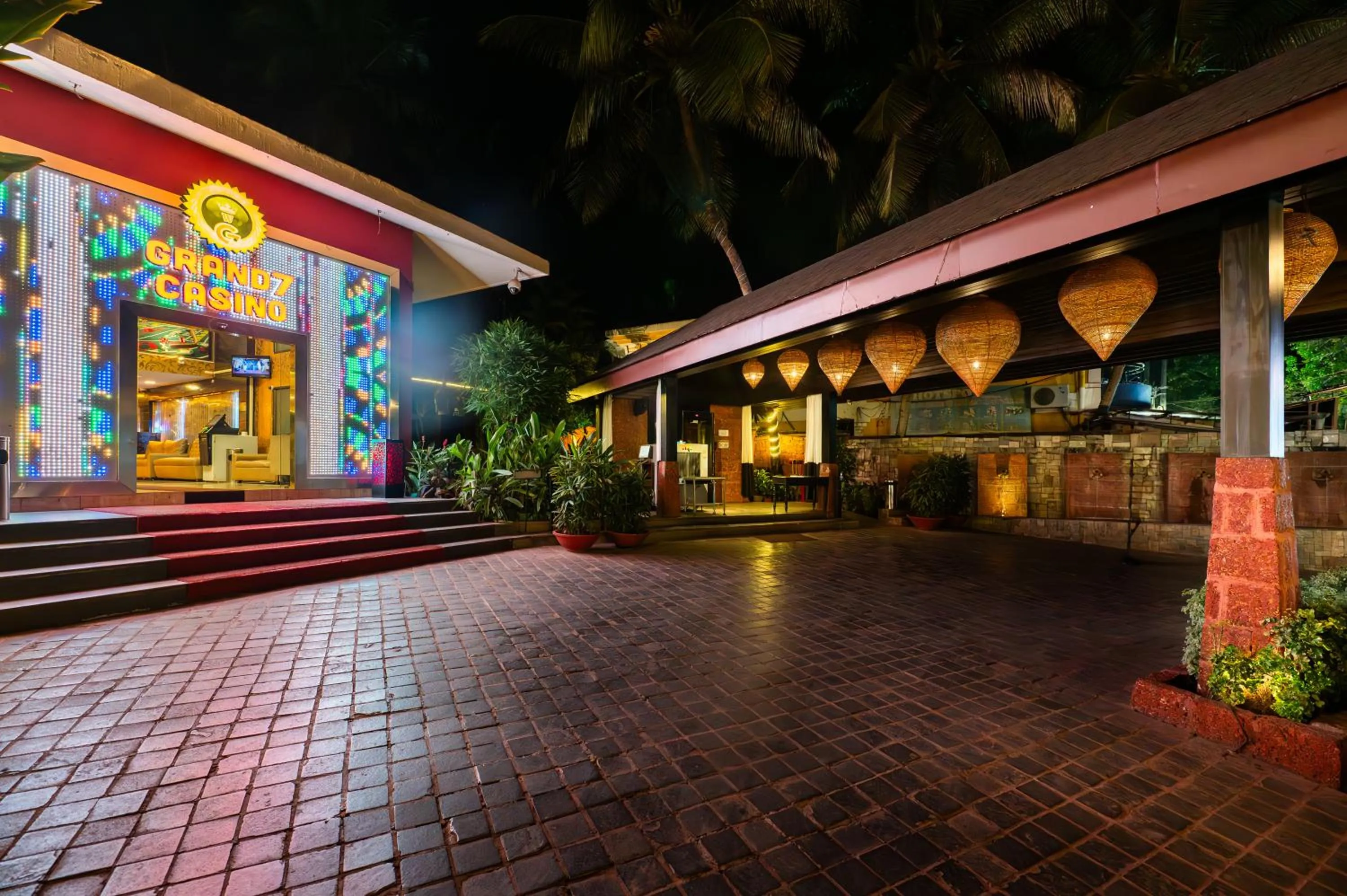 Facade/entrance in O Hotel Goa, Candolim Beach
