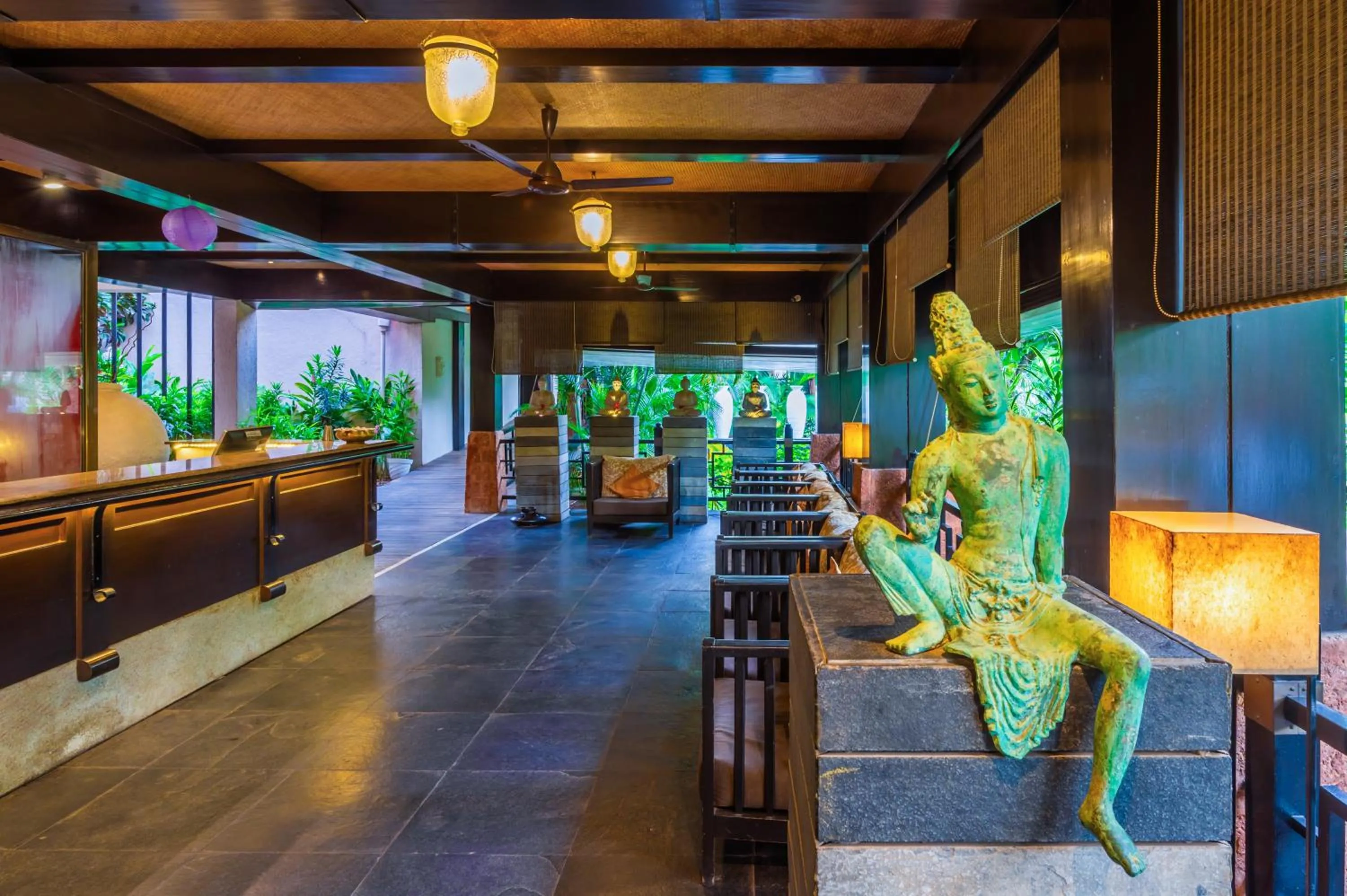 Lobby or reception in O Hotel Goa, Candolim Beach