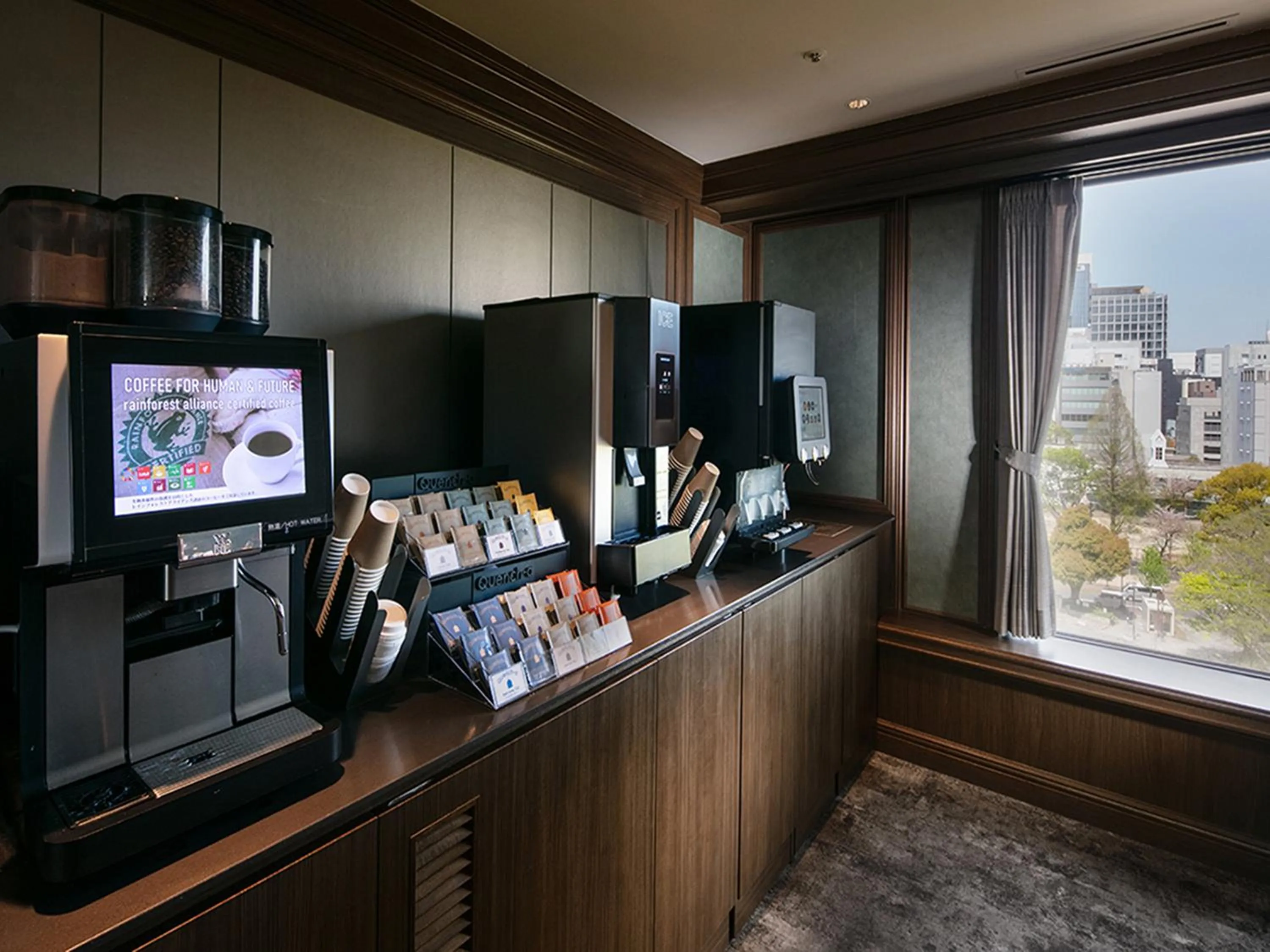 Area and facilities in Nagoya Kanko Hotel