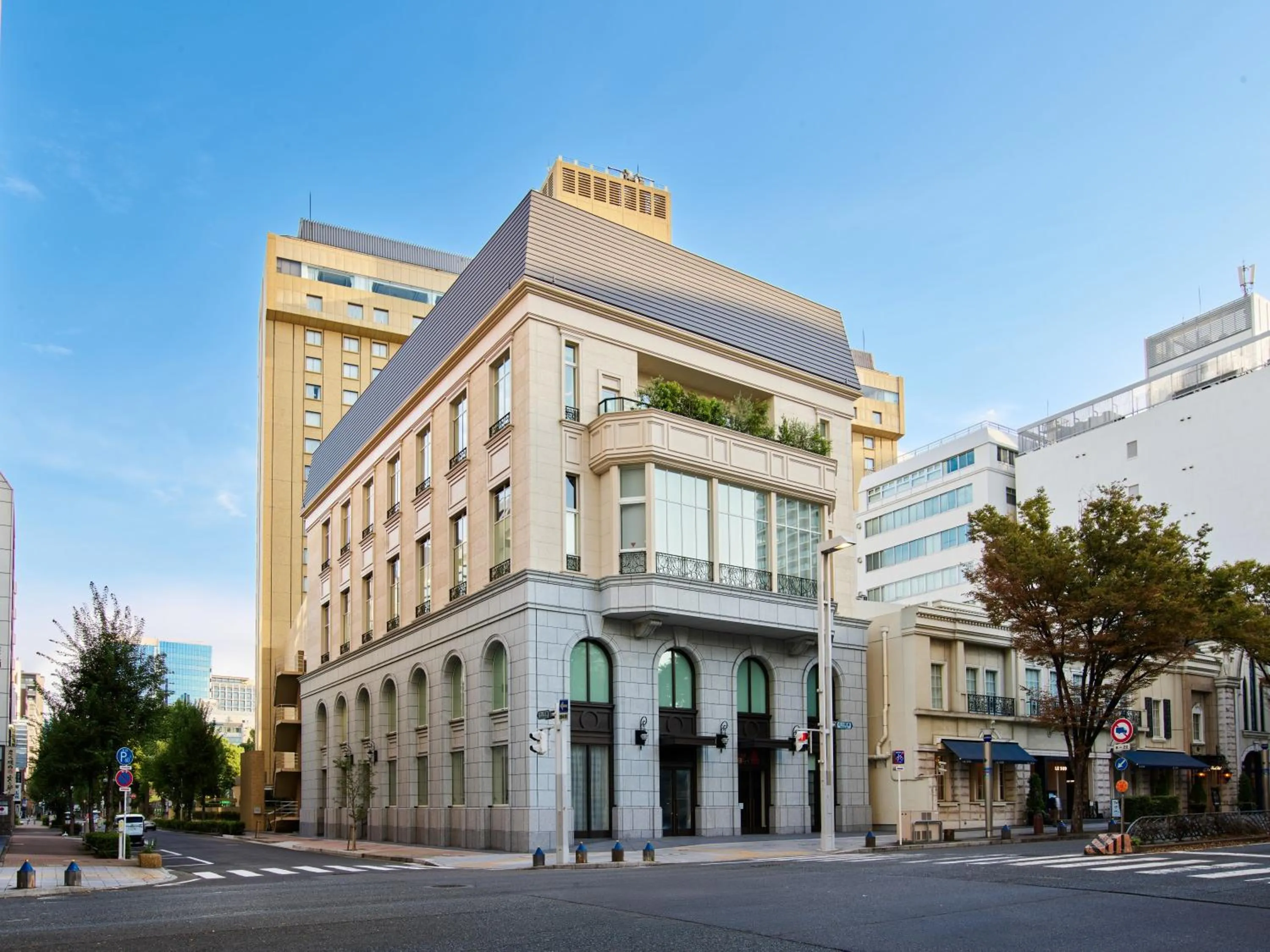 Property building in Nagoya Kanko Hotel