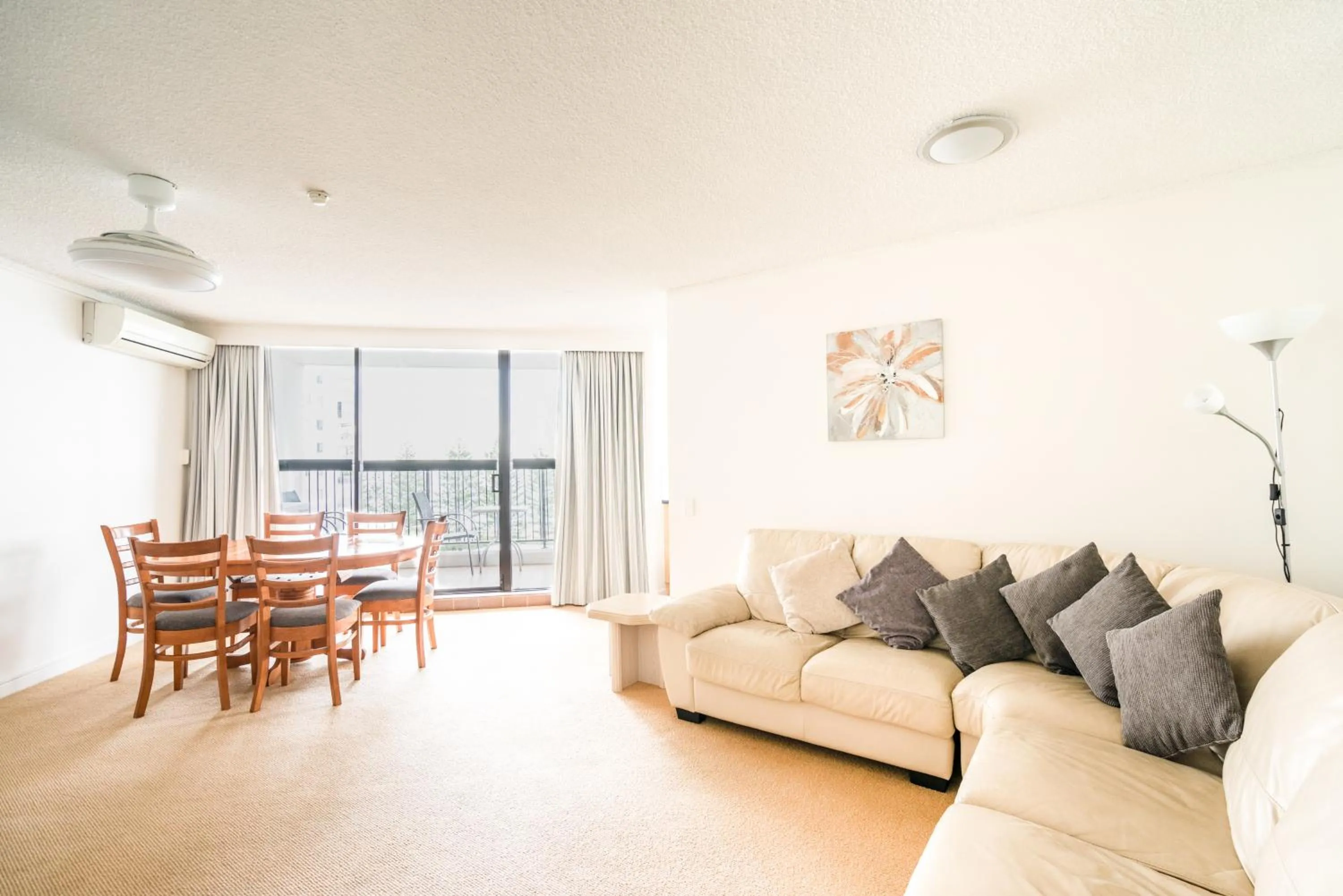 Living room in Horizons Holiday Apartments - OFFICIAL