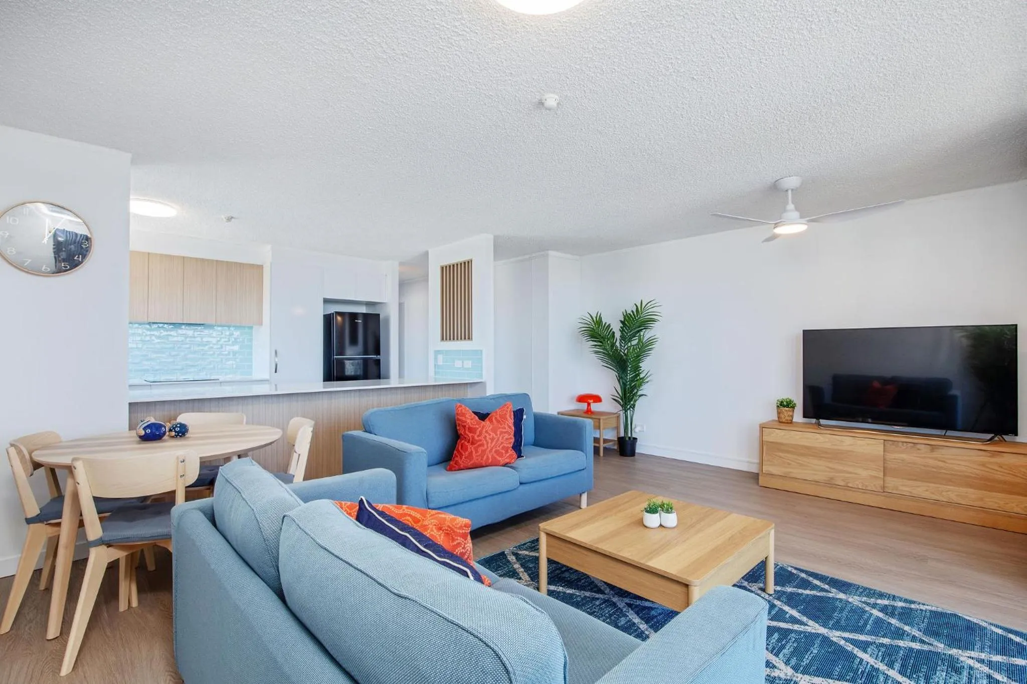 TV and multimedia in Horizons Holiday Apartments - OFFICIAL