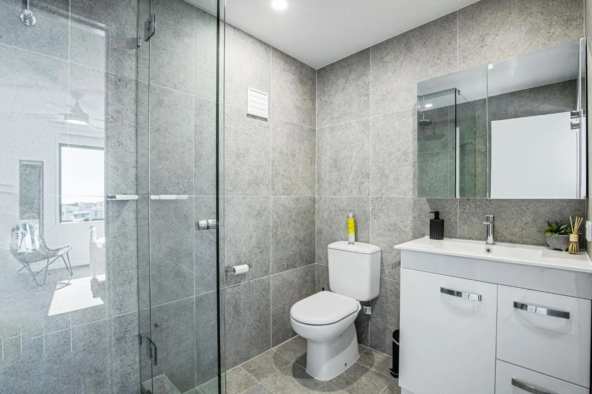 Bathroom in Horizons Holiday Apartments - OFFICIAL