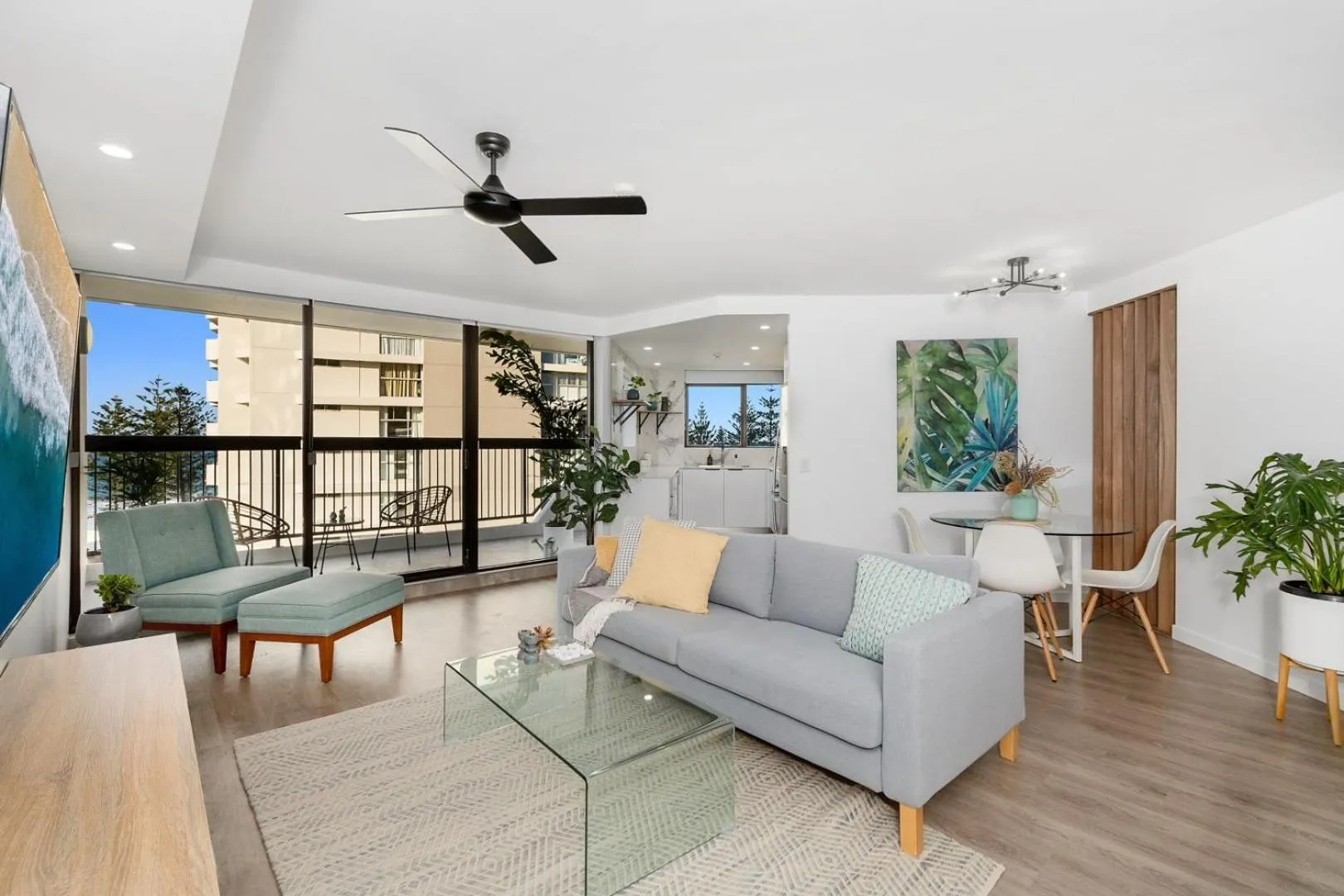 Living room in Horizons Holiday Apartments - OFFICIAL