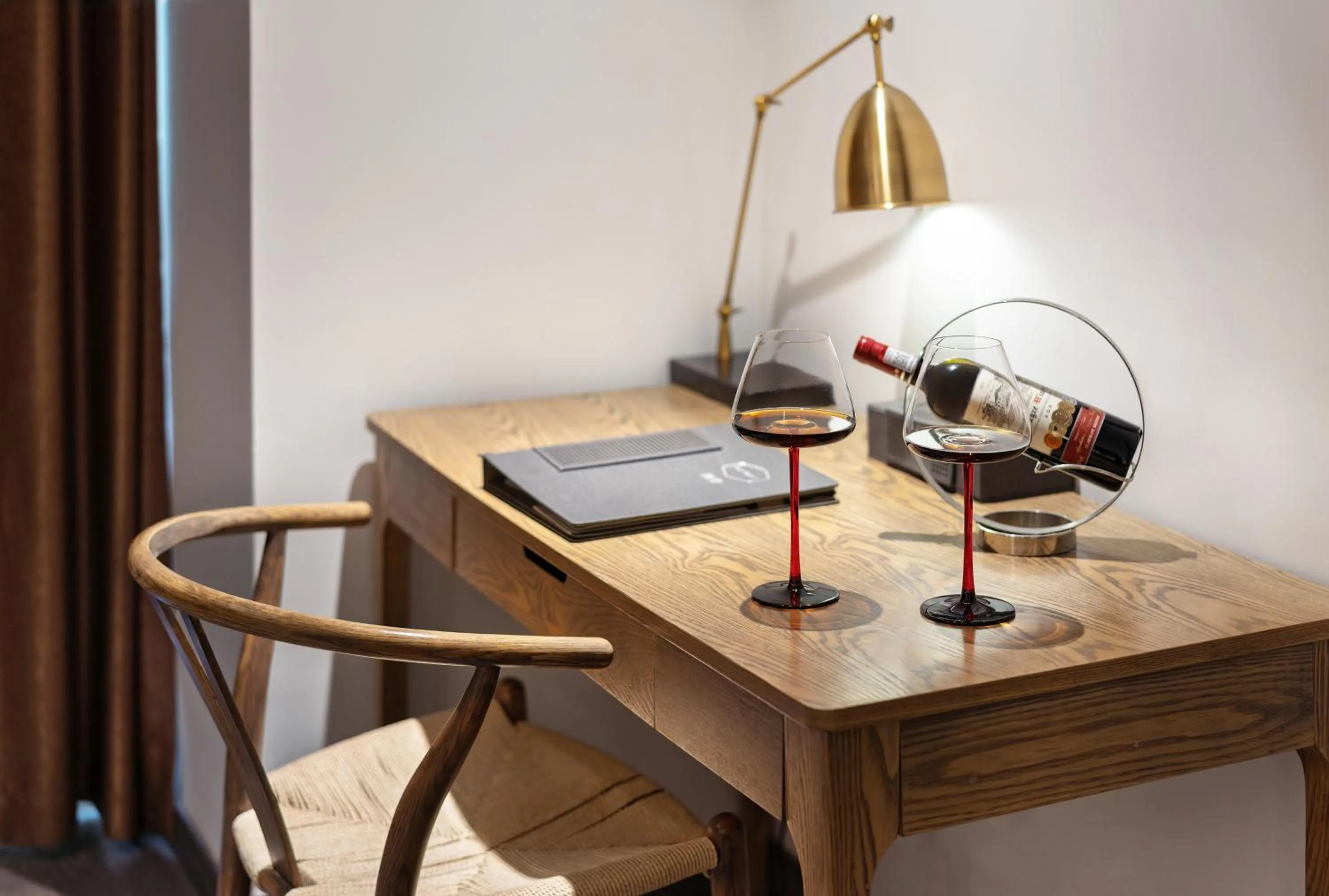 Chengdu Prolit Hotel