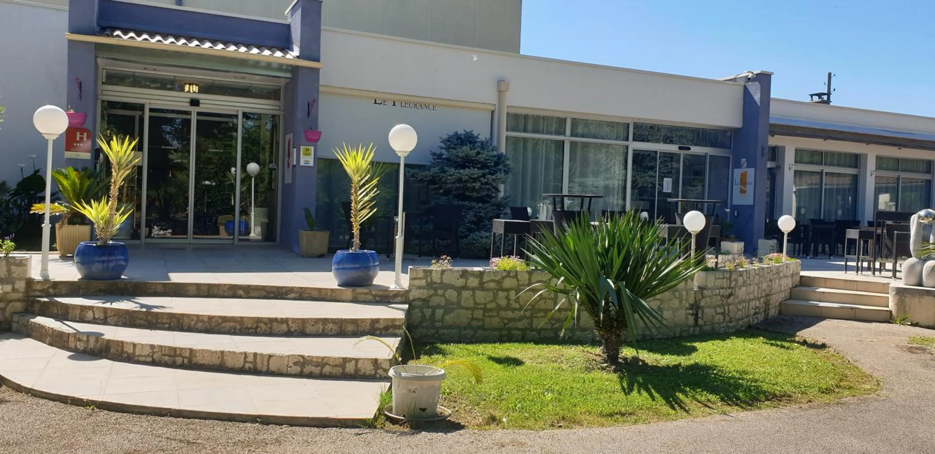 Logis Hôtel & Restaurant Le Fleurance