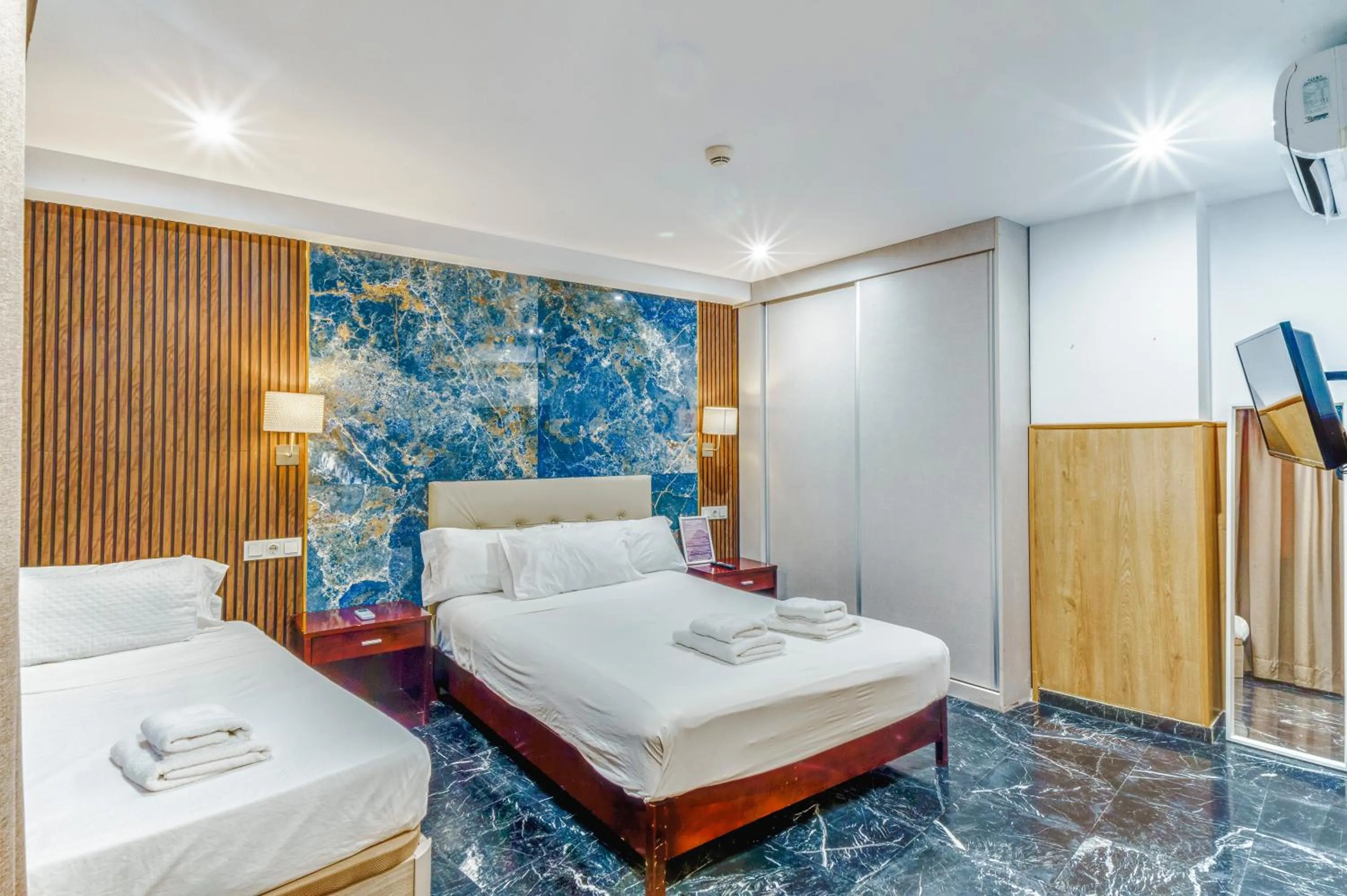 Bed in Costa Marbella Star Light