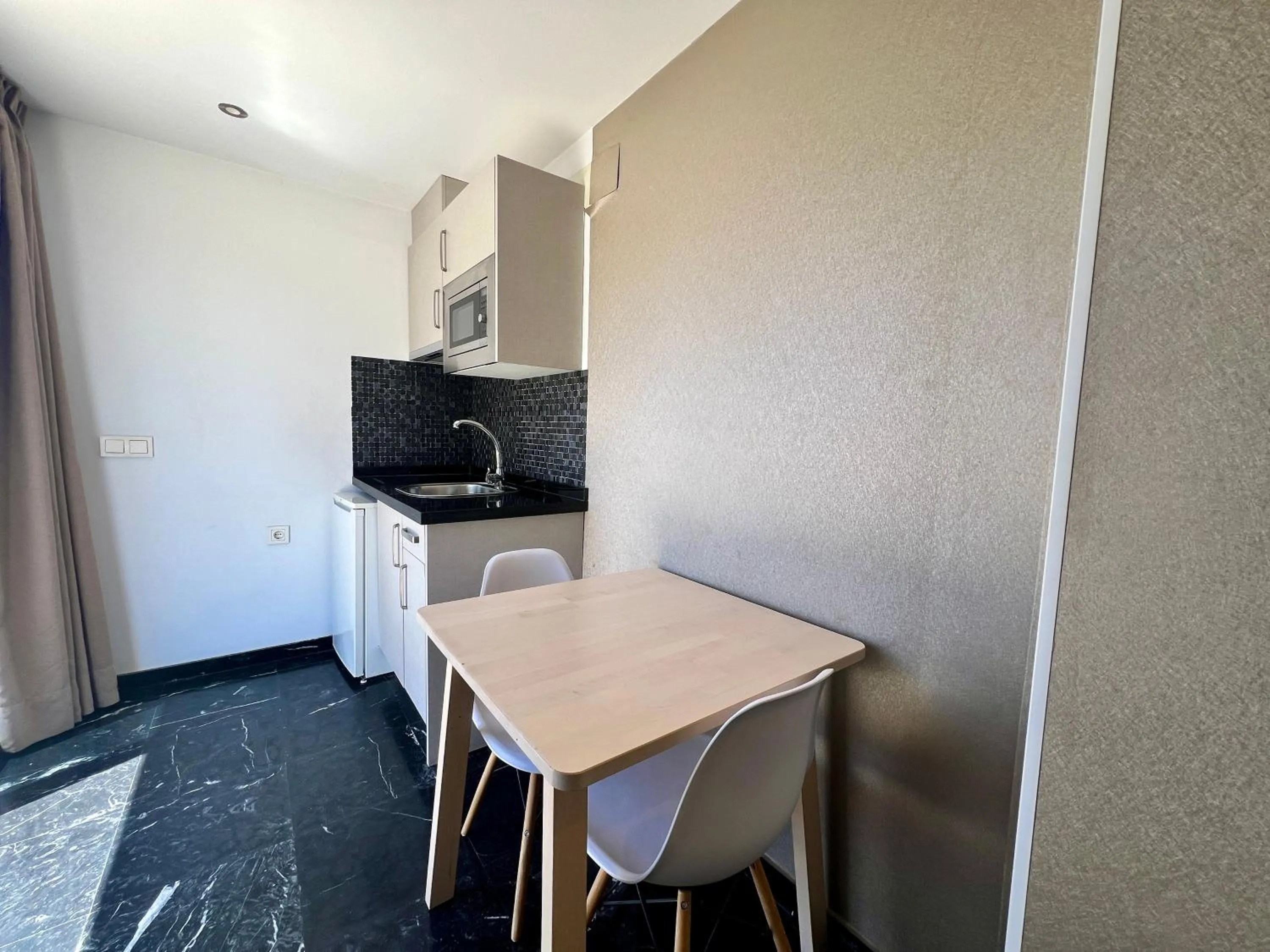 Kitchen or kitchenette in Costa Marbella Star Light