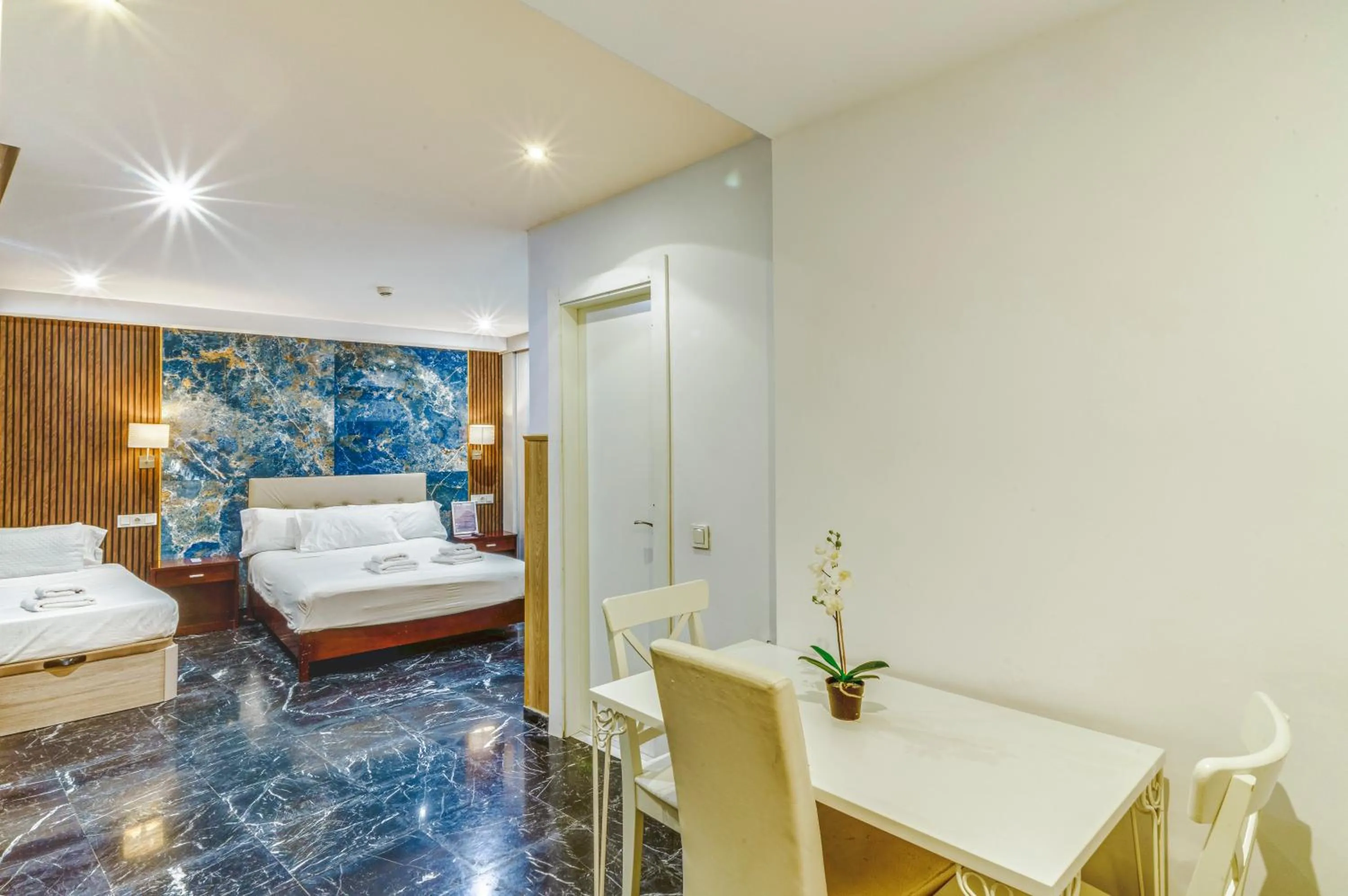 Bed in Costa Marbella Star Light