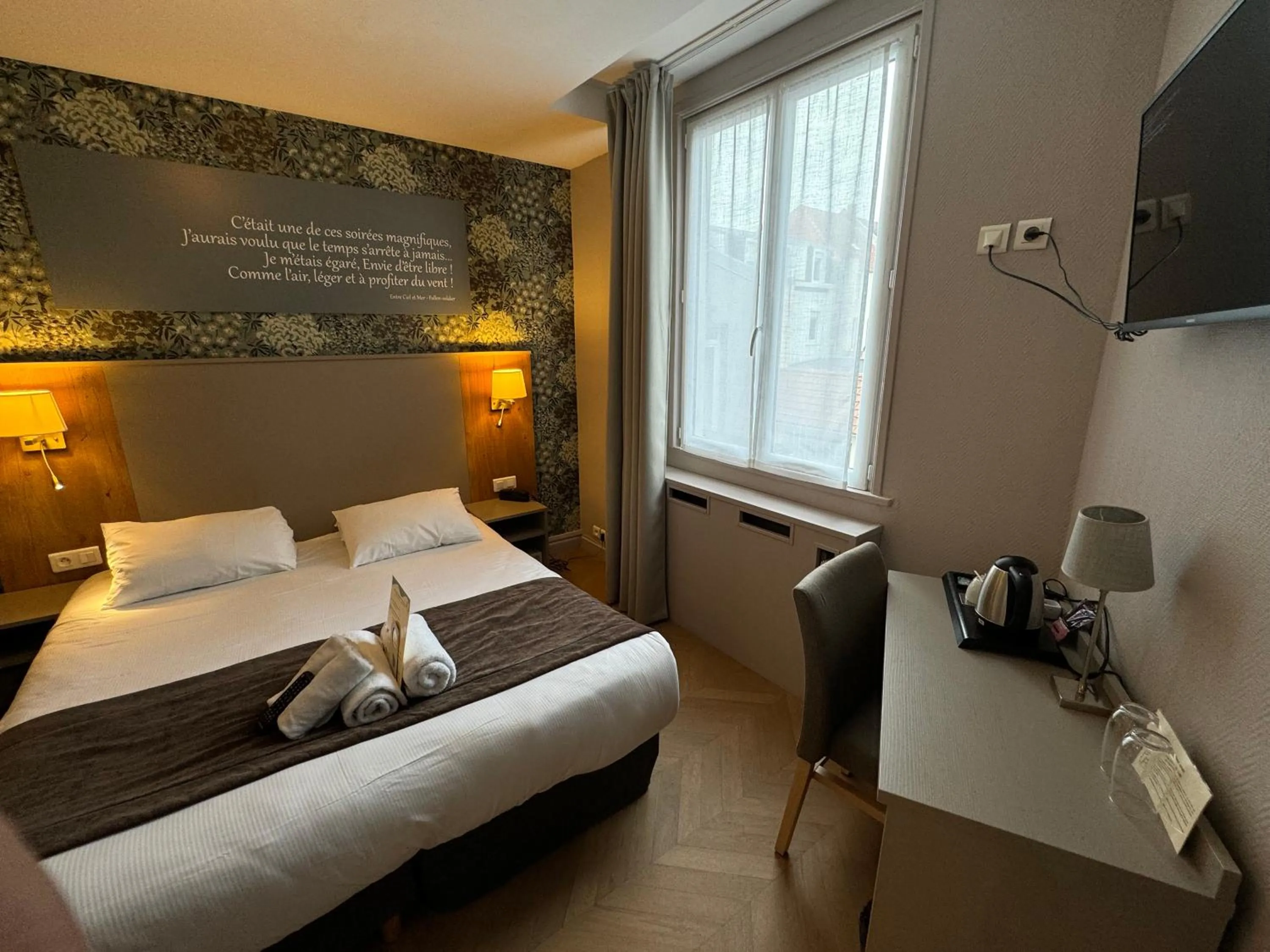 Bedroom, Bed in Hôtel Villa Des 2 Caps