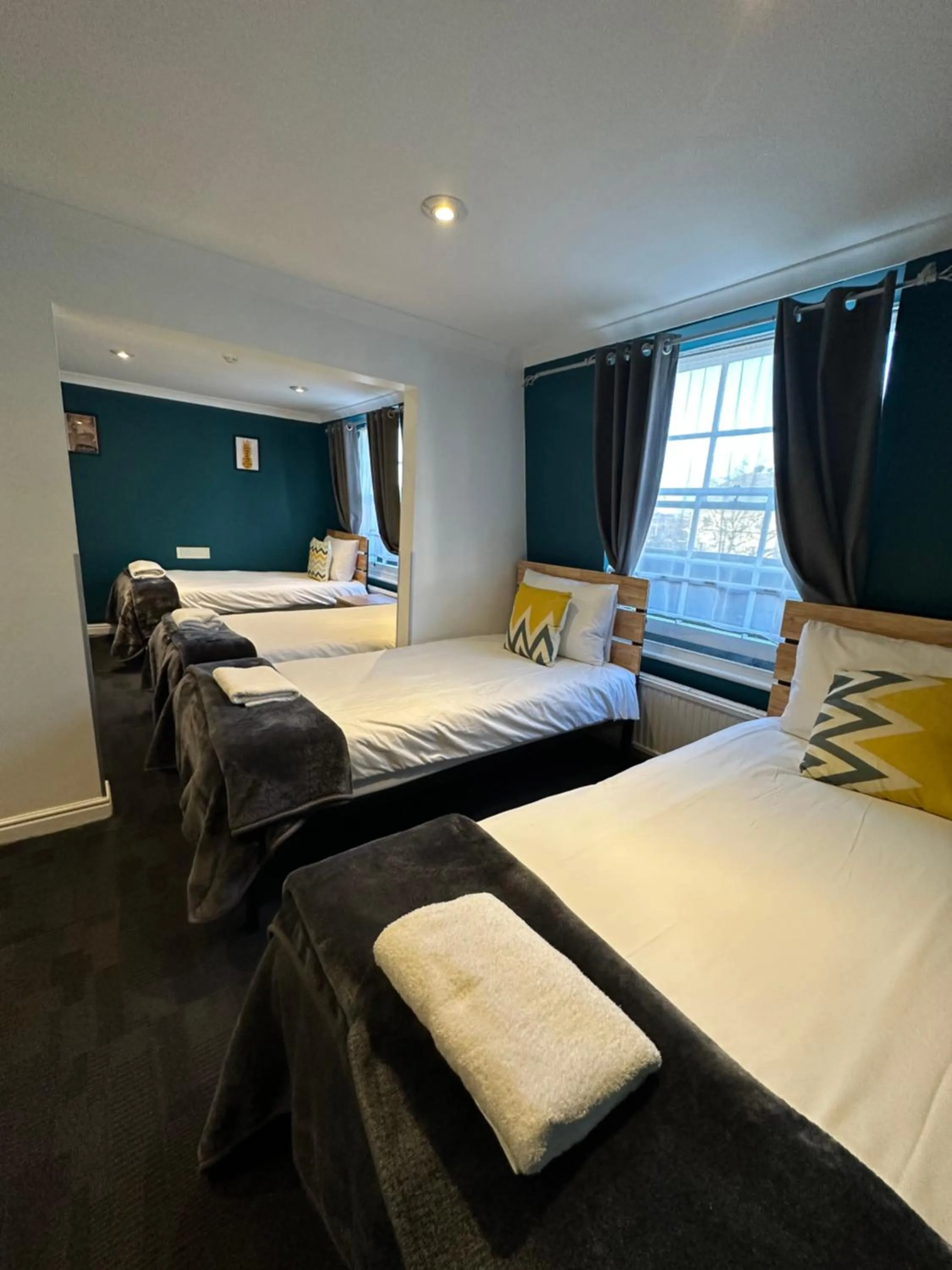 Bedroom, Bed in Smart Hyde Park View