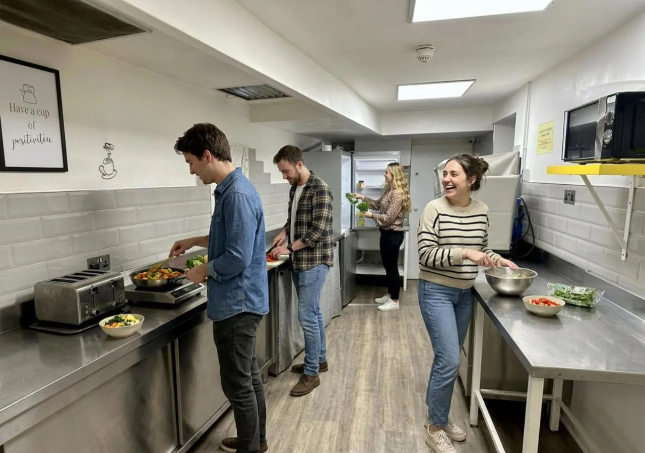 Communal kitchen in Smart Hyde Park View