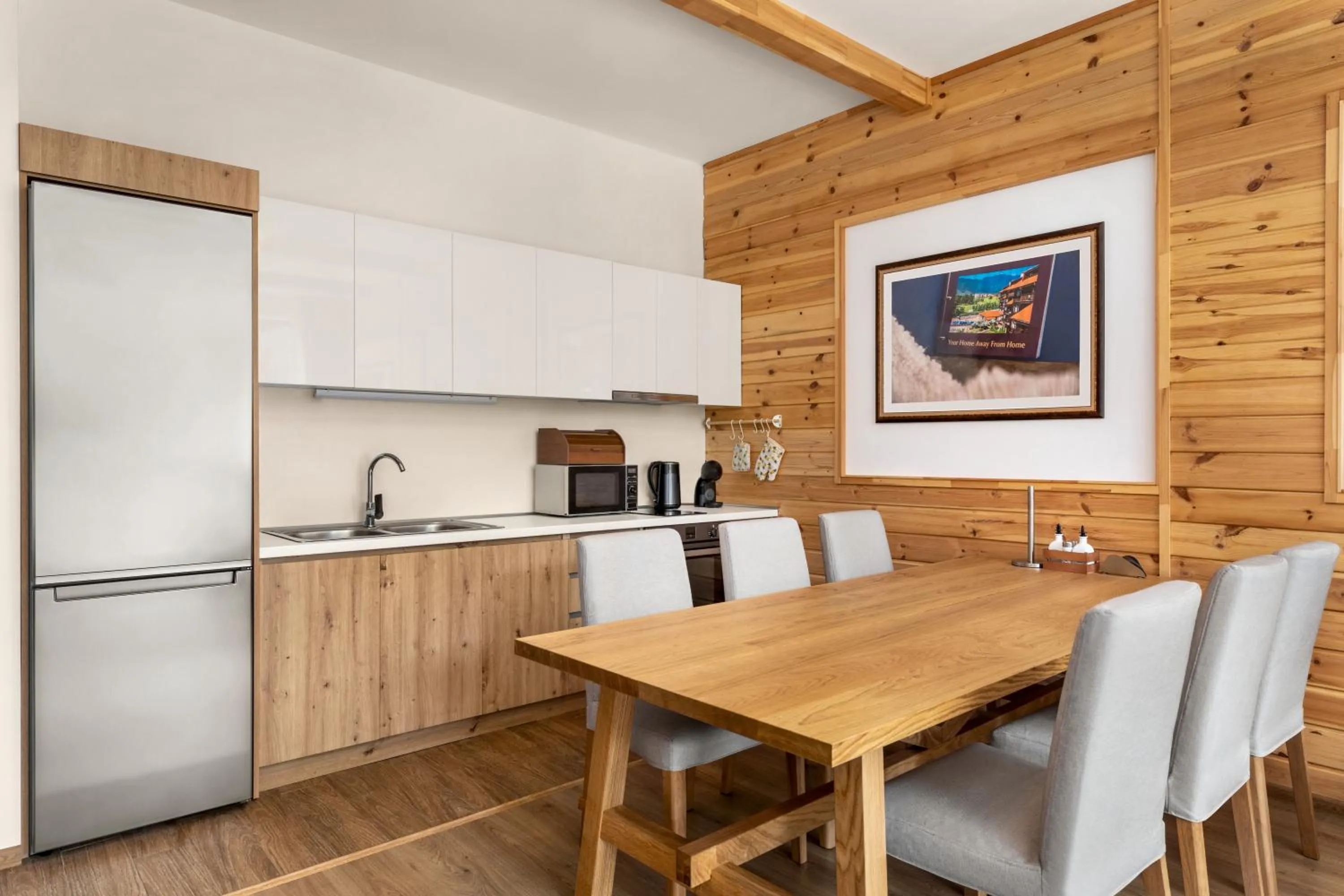 Seating area in The Balkan Jewel Resort, Trademark Collection by Wyndham