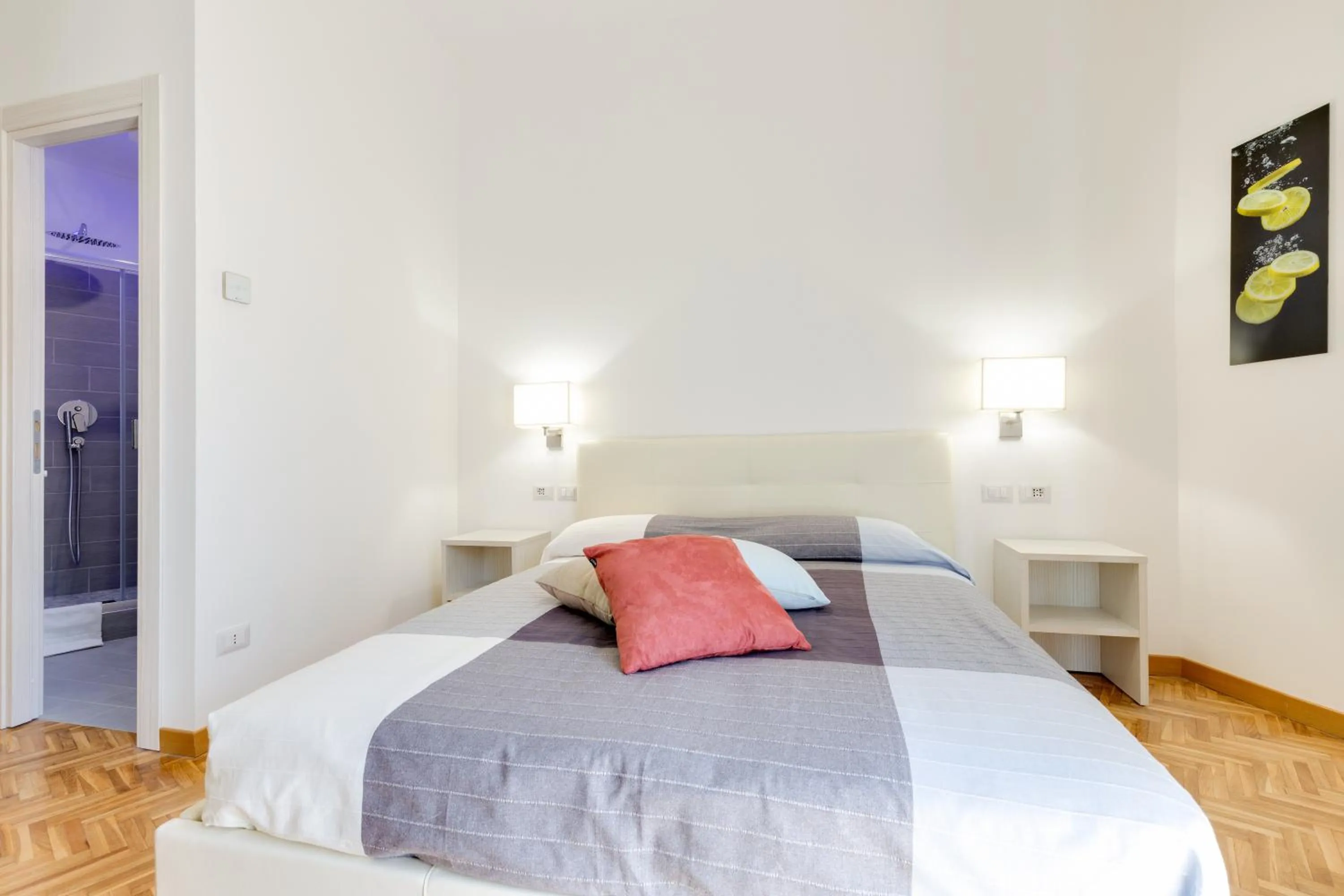 View (from property/room), Bed in Dolce Luxury Rooms