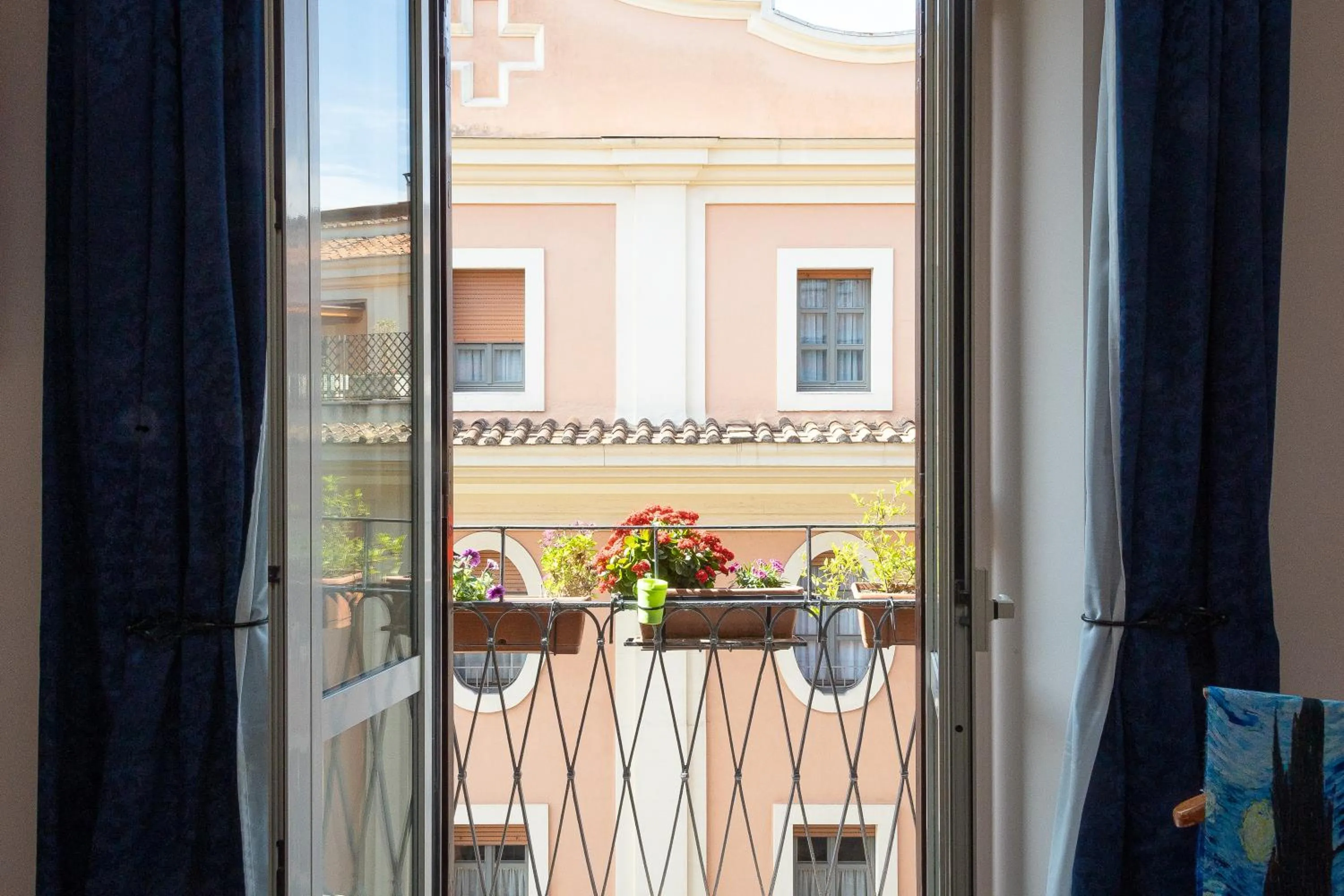 Balcony/Terrace in Rome To Stay