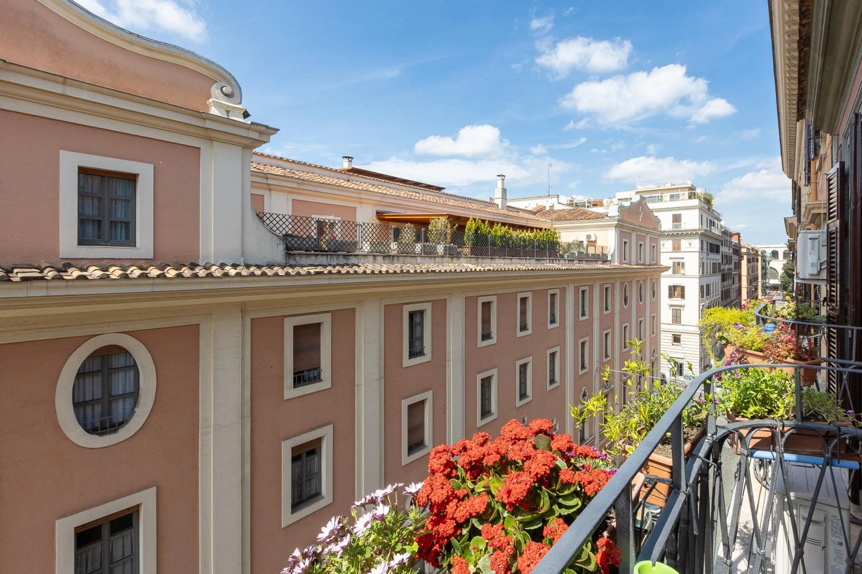 Balcony/Terrace in Rome To Stay