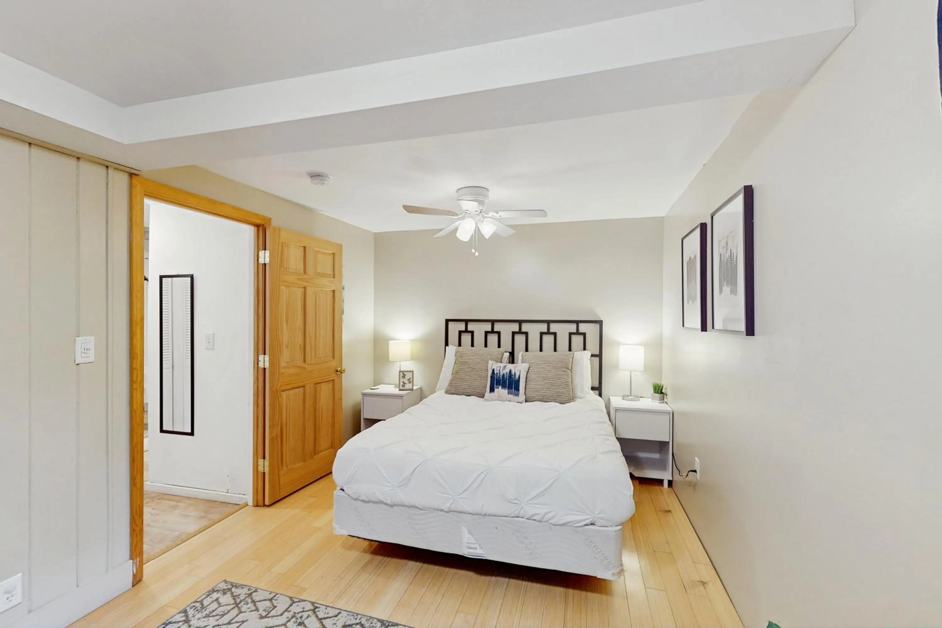 Bed in The Retreat at Little Pond