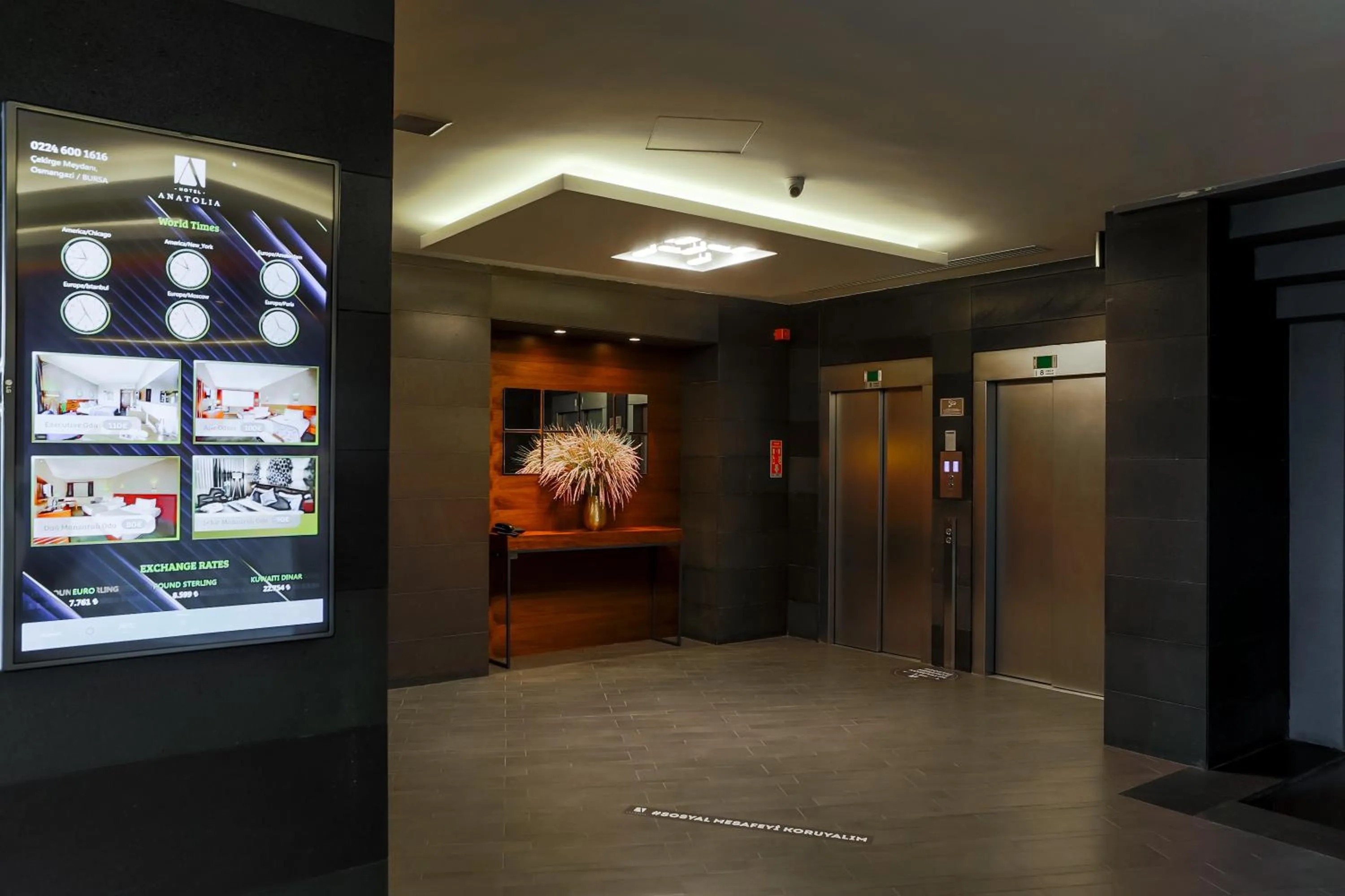 Decorative detail in Hotel Anatolia