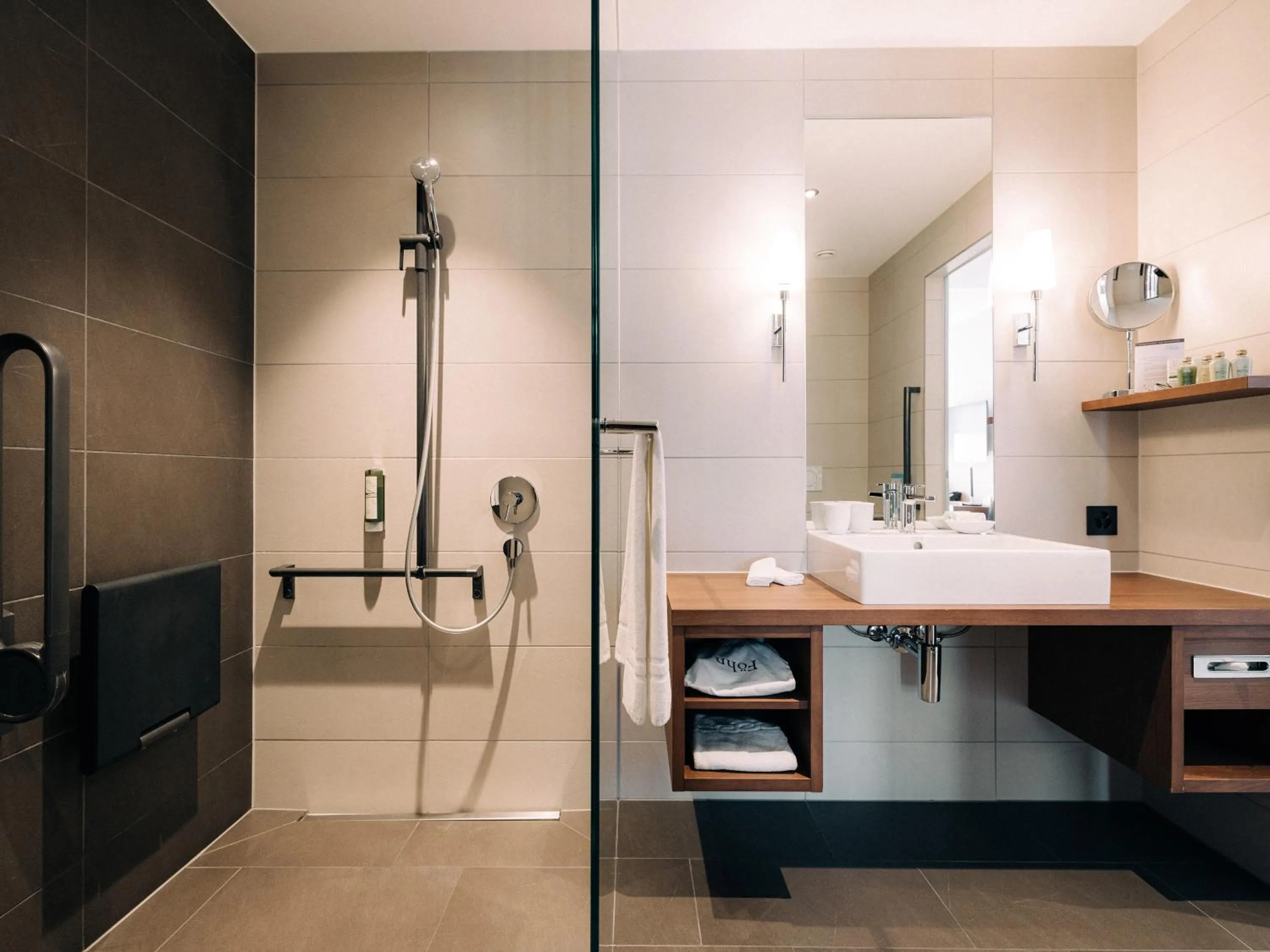 Bathroom in Deltapark Vitalresort****