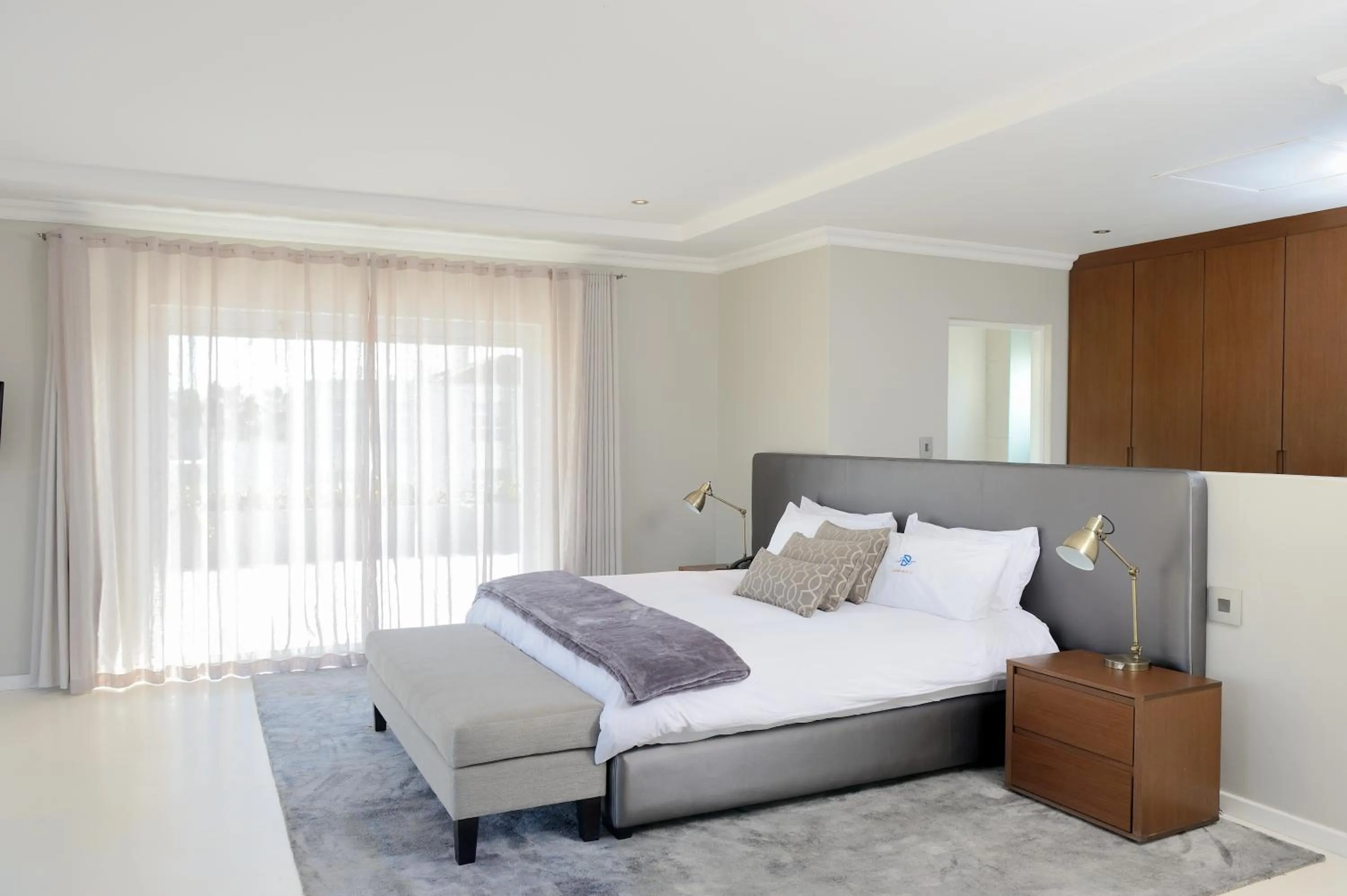 Bedroom, Bed in Grand Blue D