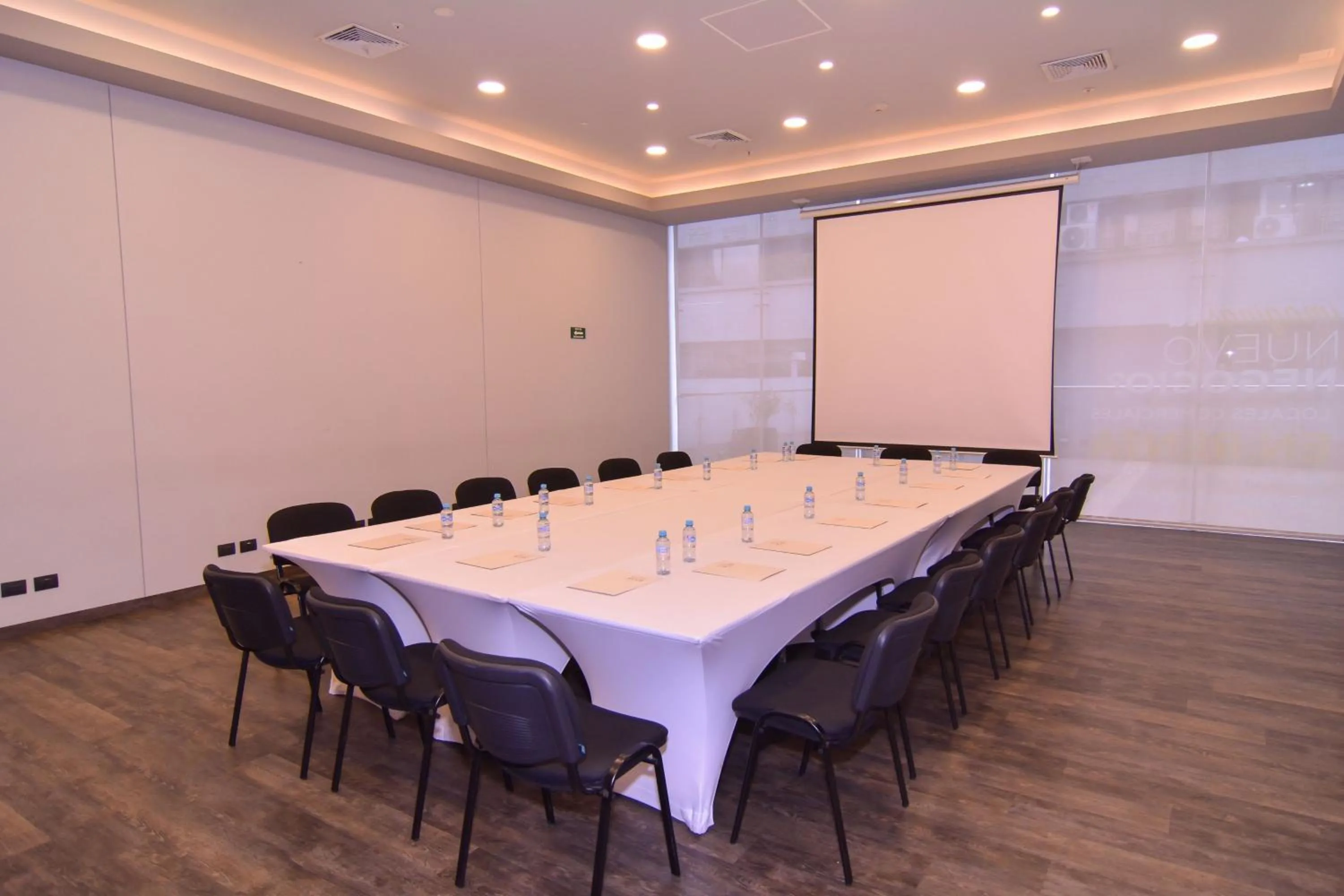 Meeting/conference room in City Express Plus by Marriott Medellín Colombia