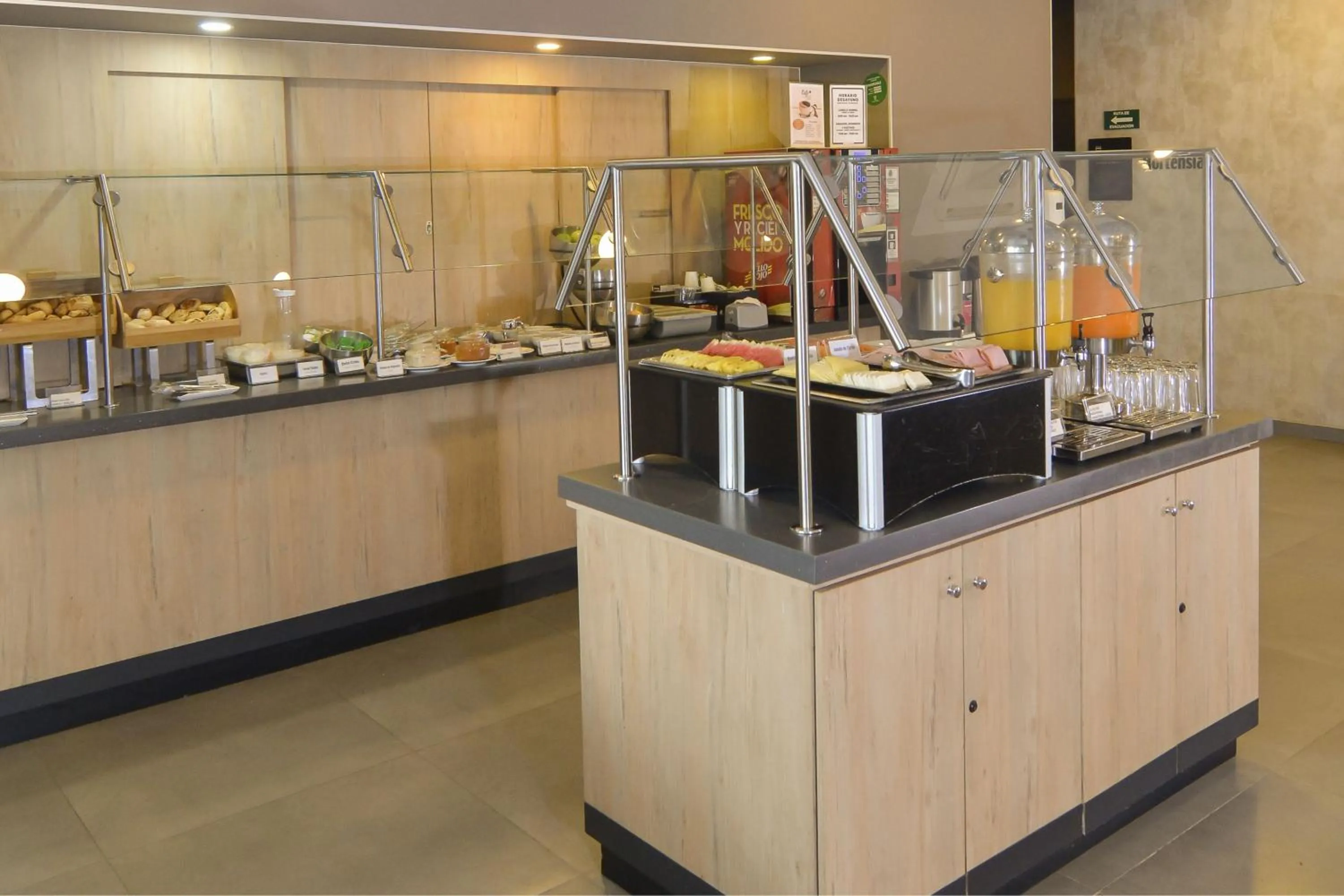 Breakfast in City Express Plus by Marriott Medellín Colombia