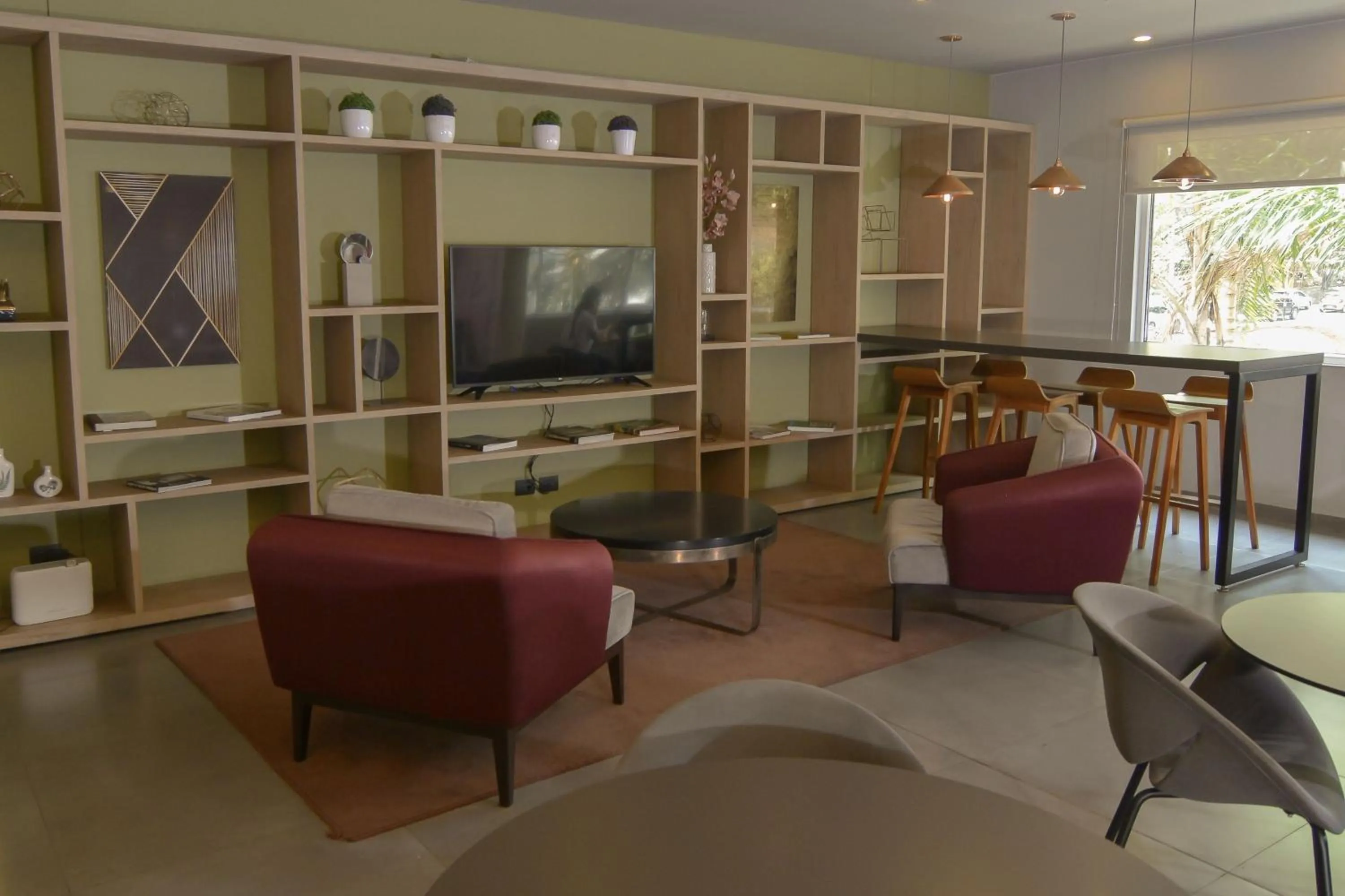 Lobby or reception in City Express Plus by Marriott Medellín Colombia