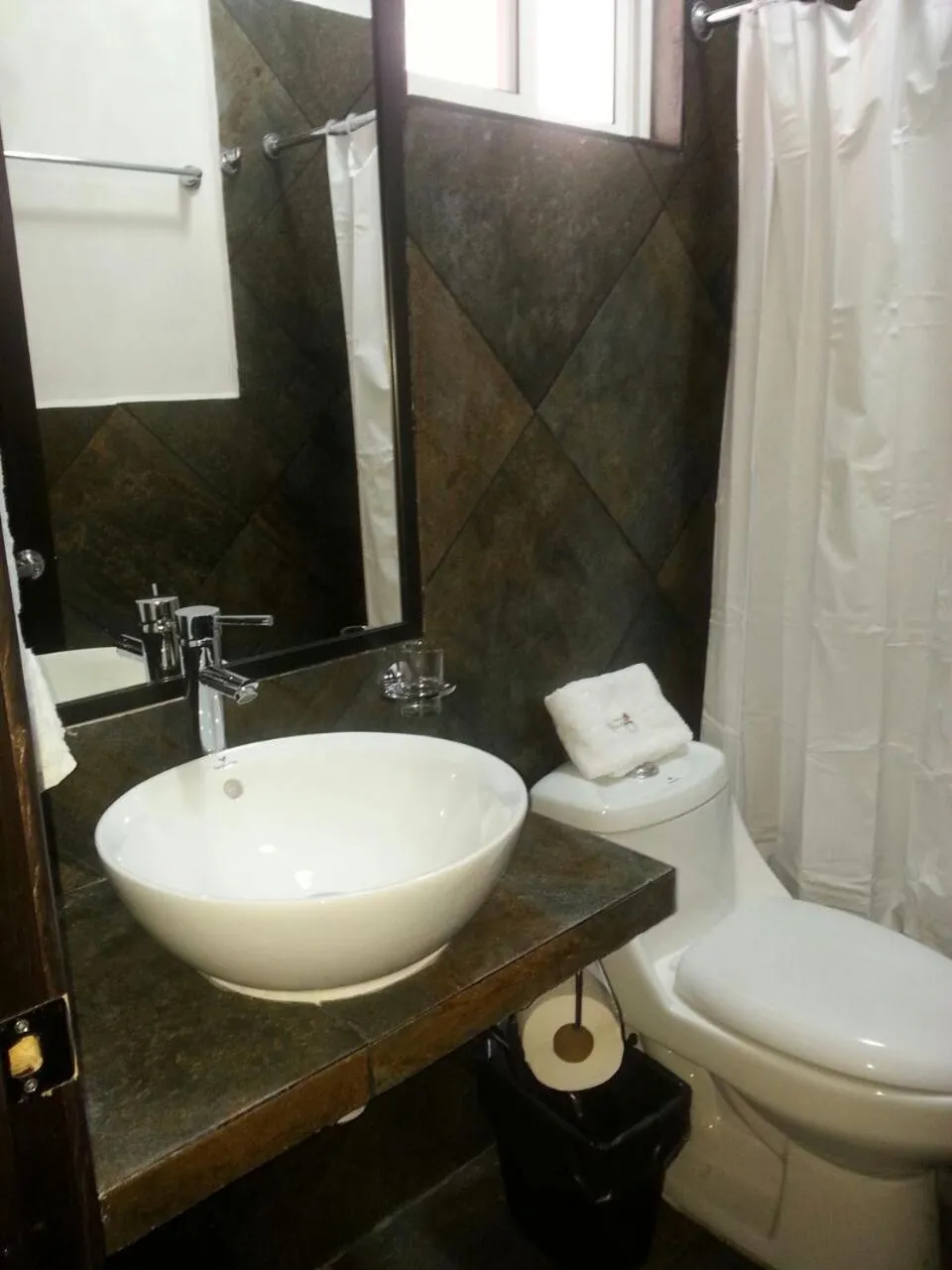 Bathroom in Hotel Nukuch Nah