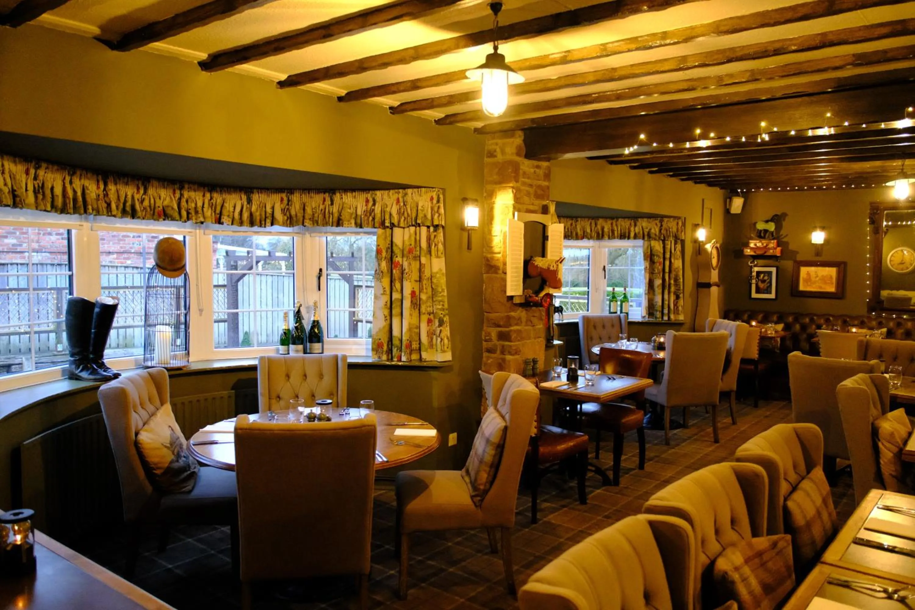 Restaurant/places to eat in Black Horse Inn
