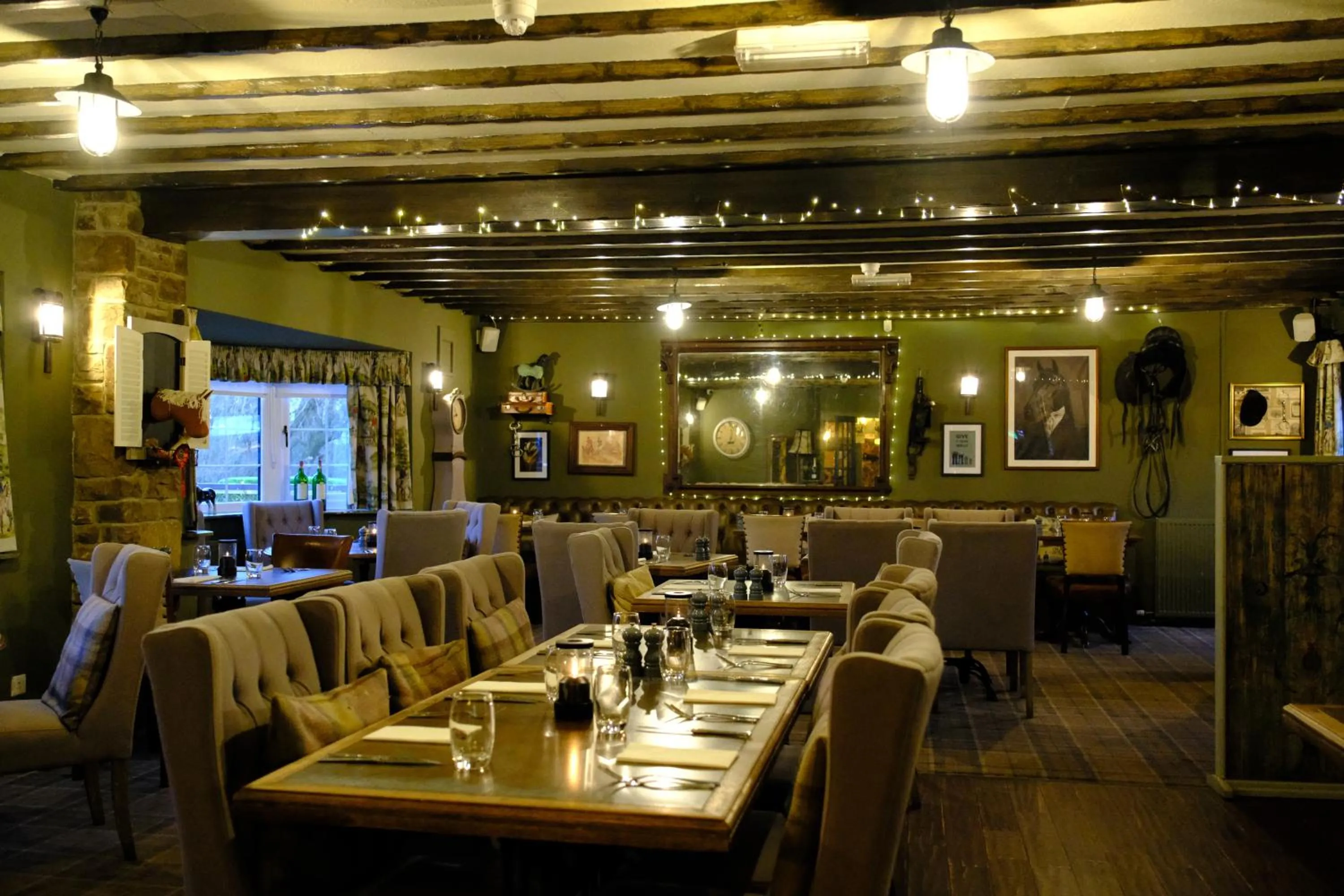Restaurant/places to eat in Black Horse Inn