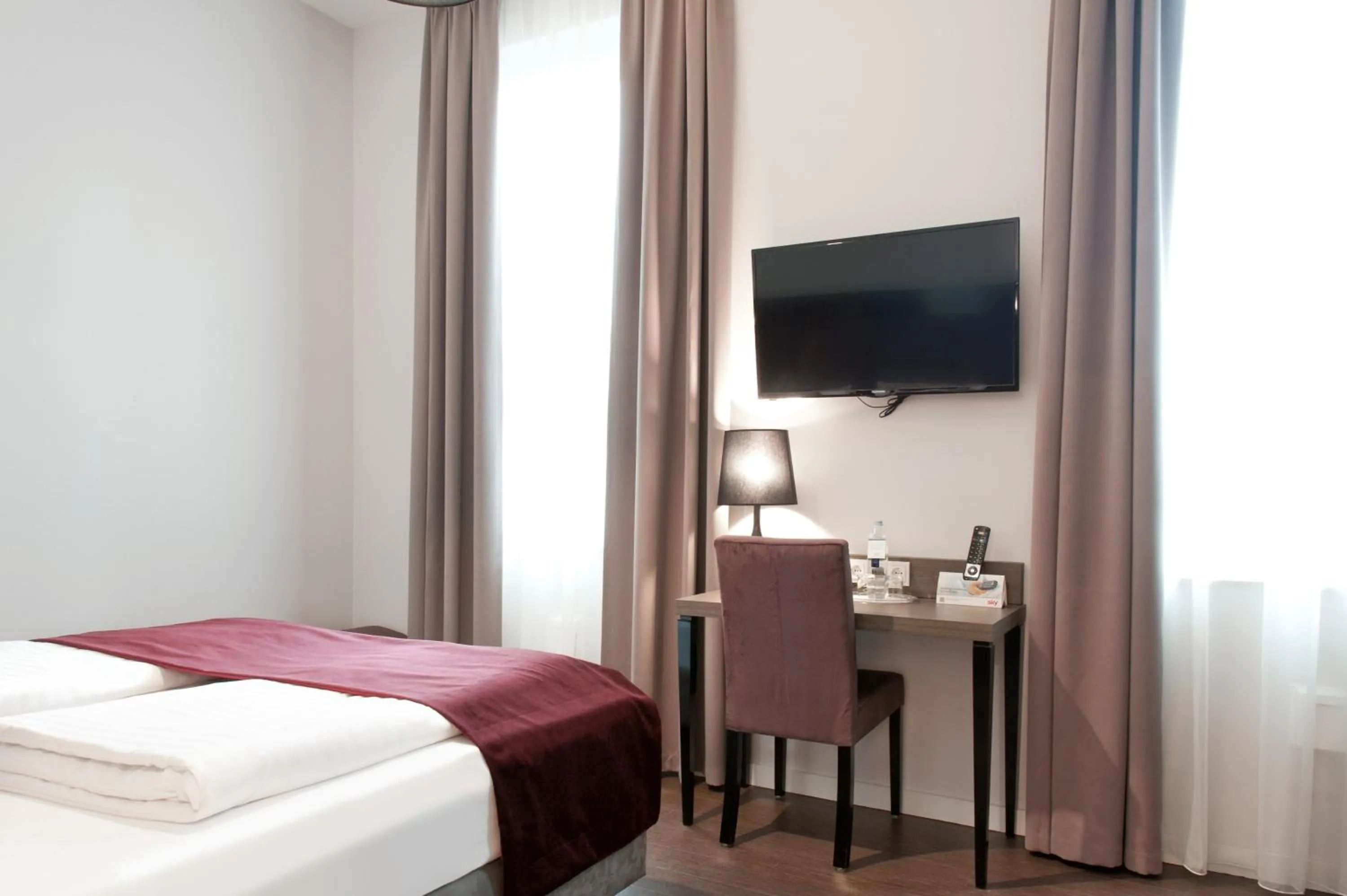 Decorative detail, Bed in Arena an der Friedberger Warte