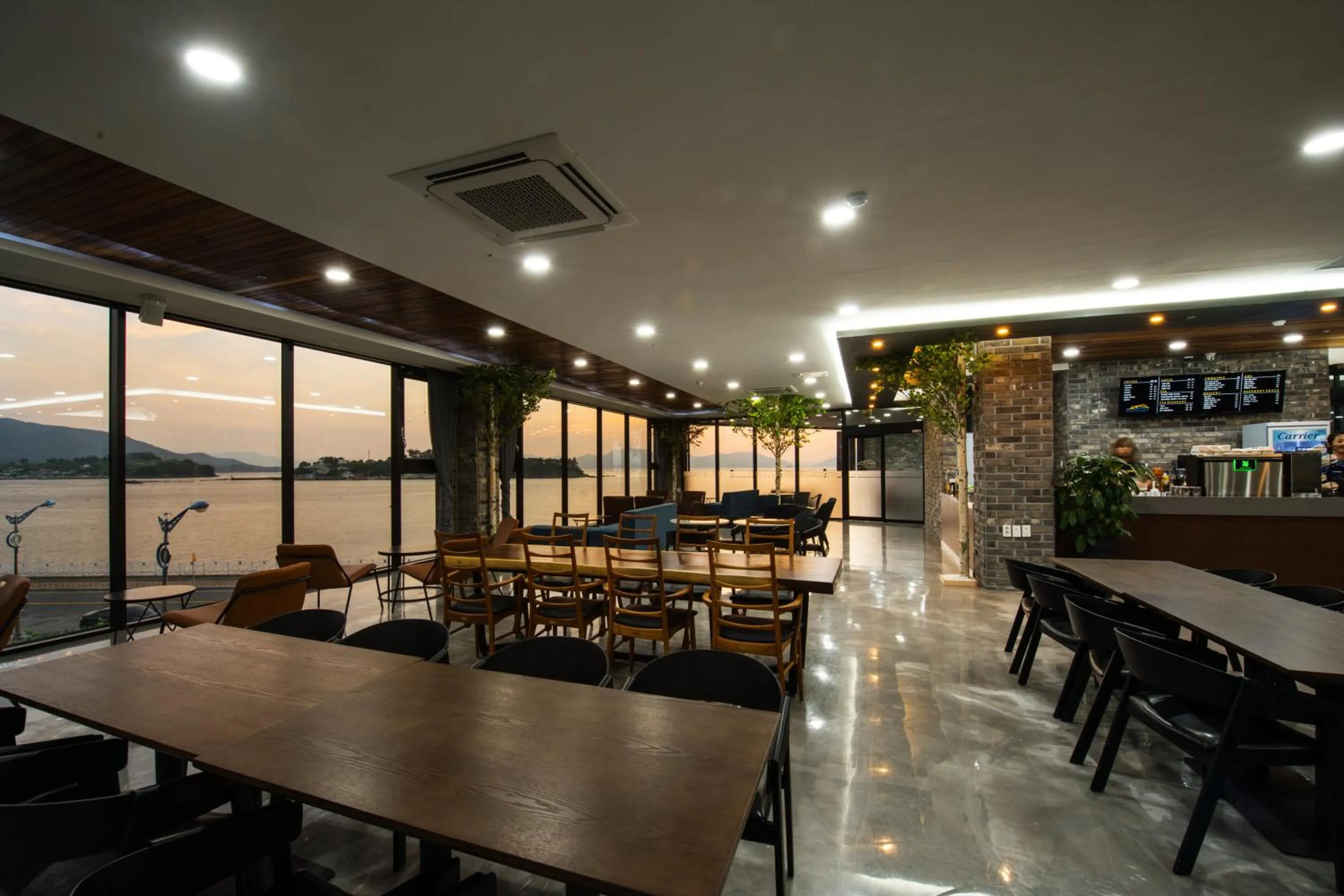 Lounge or bar in Arte Resort Spa & Pool Villa