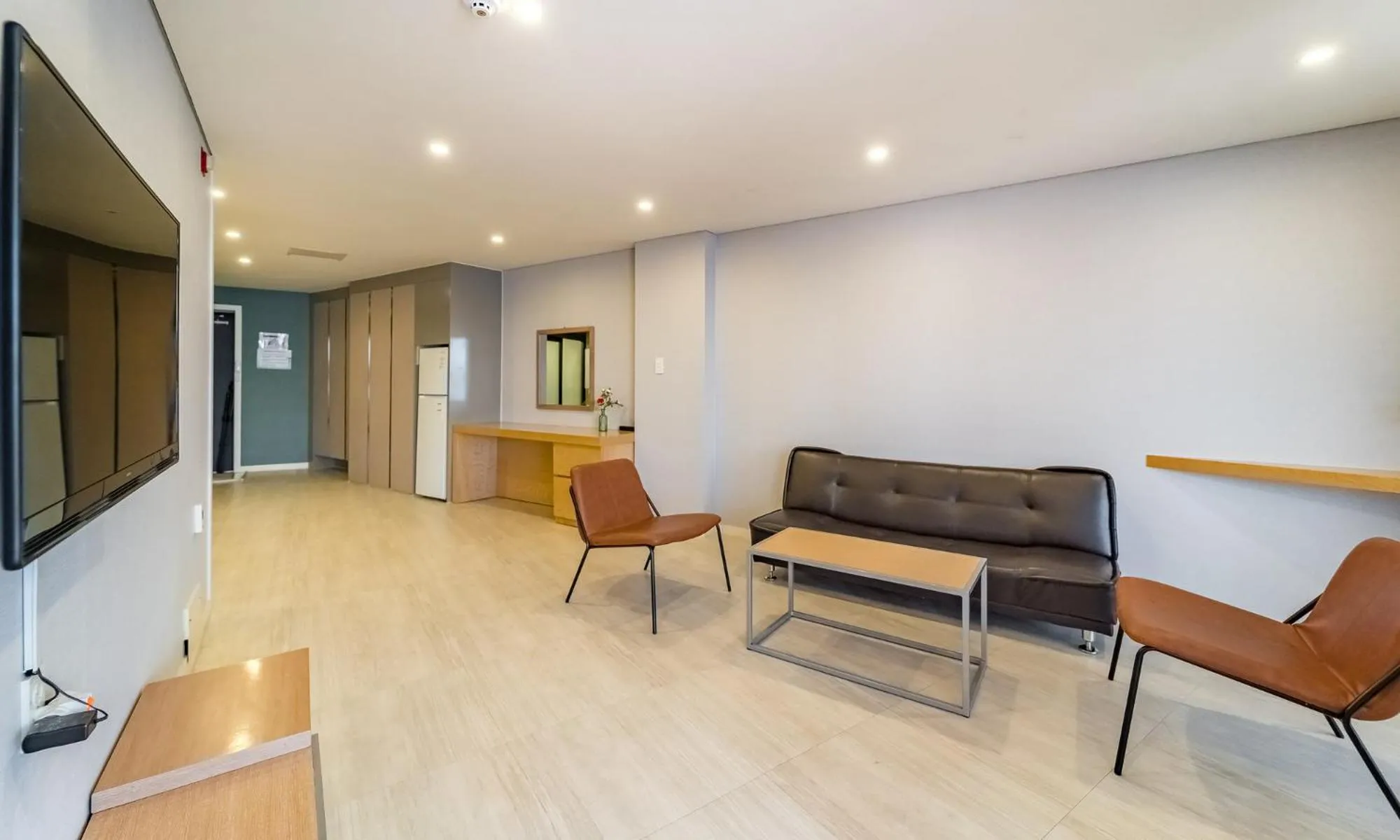 TV and multimedia in Arte Resort Spa & Pool Villa