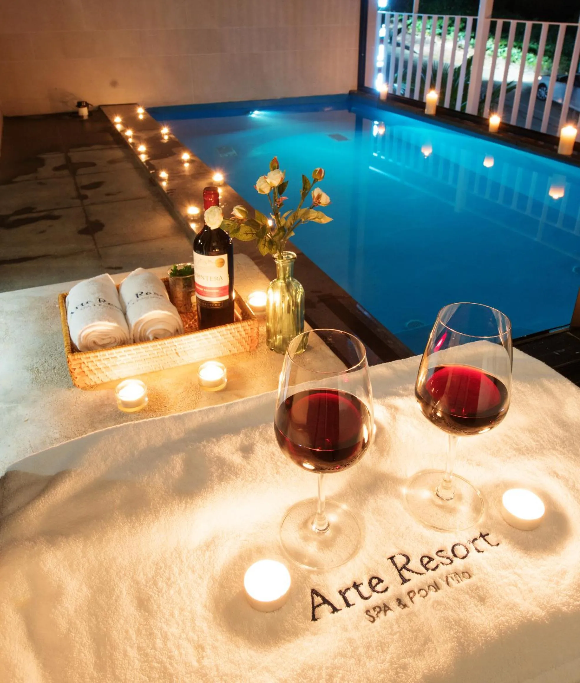 Swimming pool in Arte Resort Spa & Pool Villa