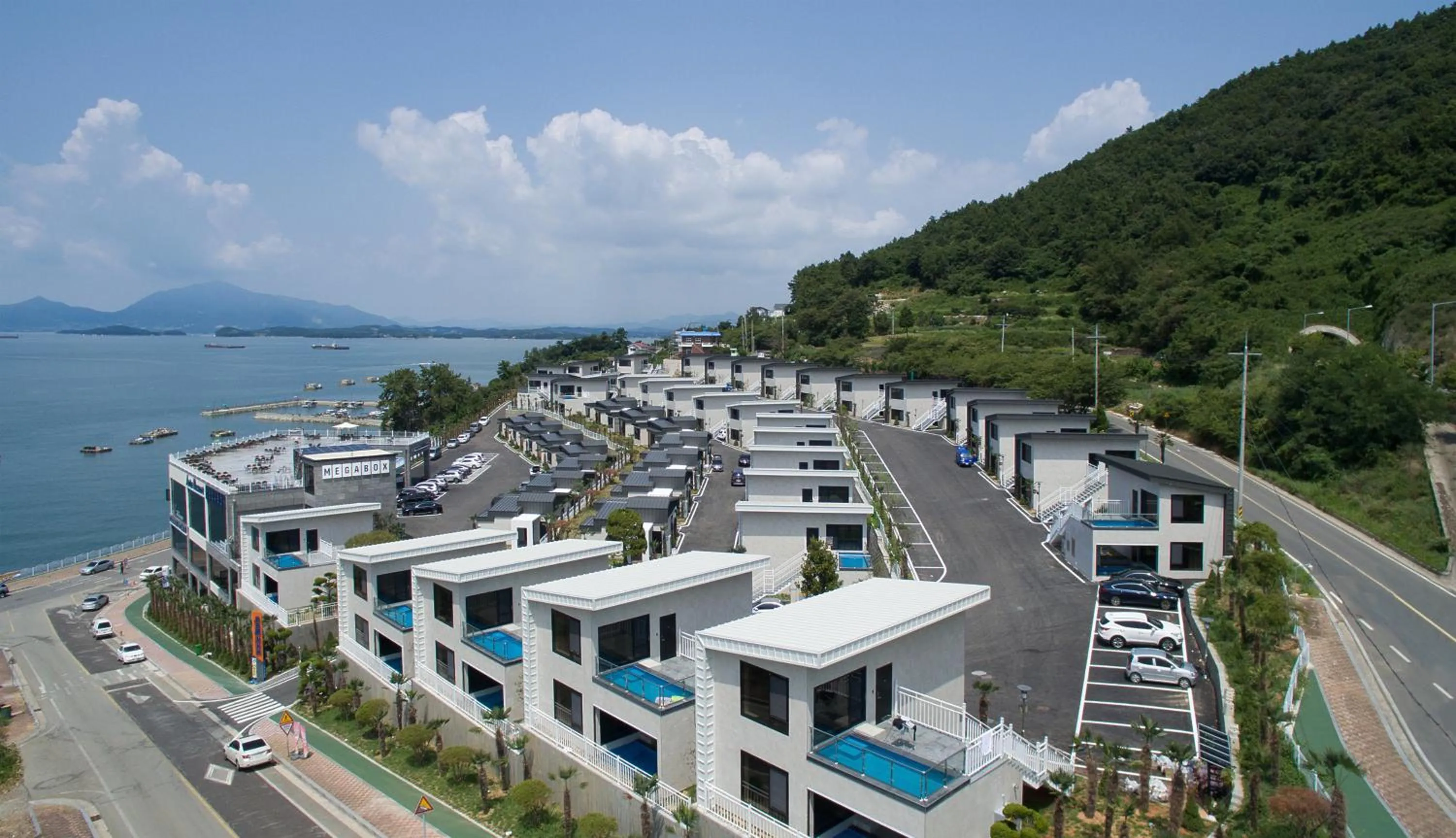 Facade/entrance in Arte Resort Spa & Pool Villa