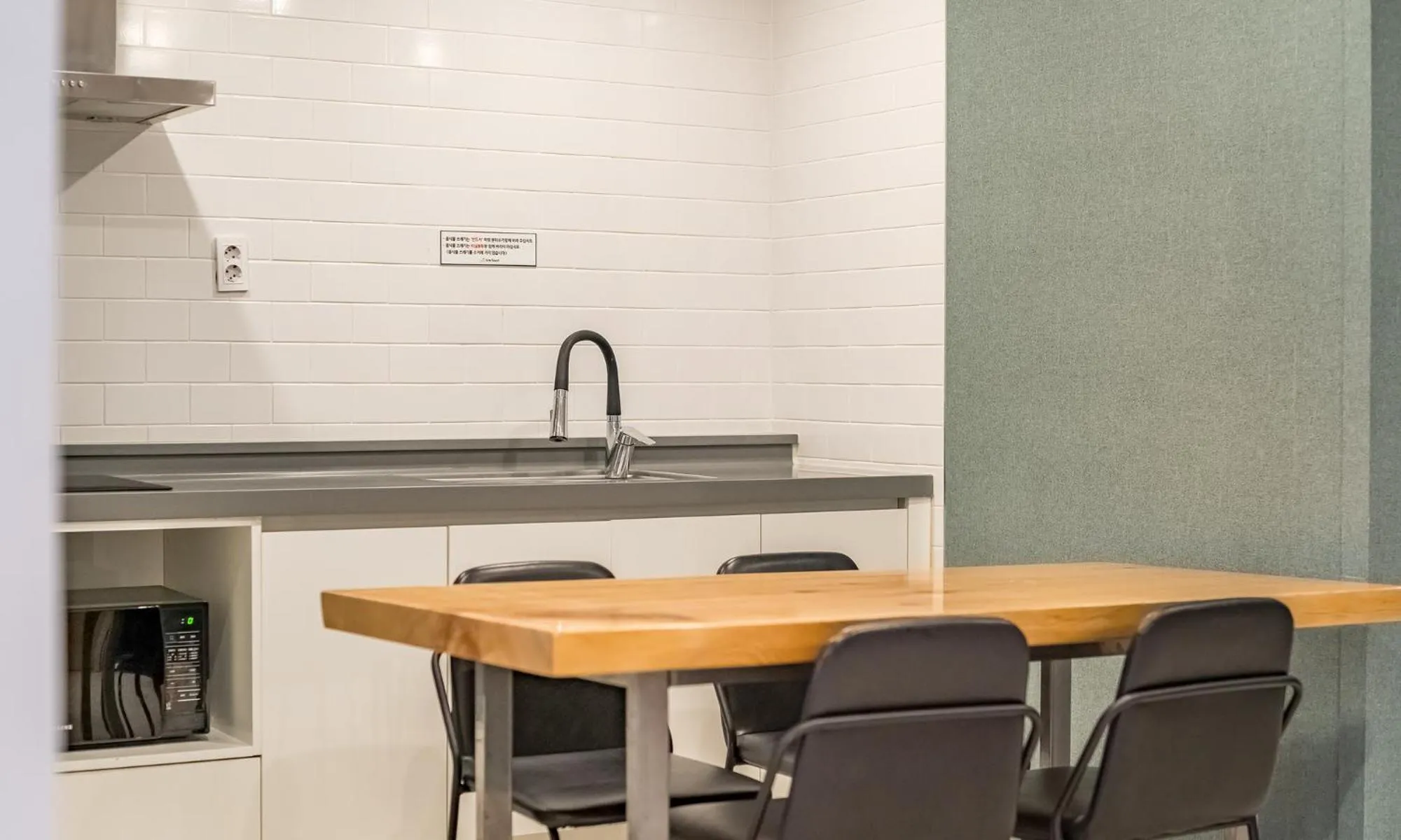 Kitchen or kitchenette in Arte Resort Spa & Pool Villa