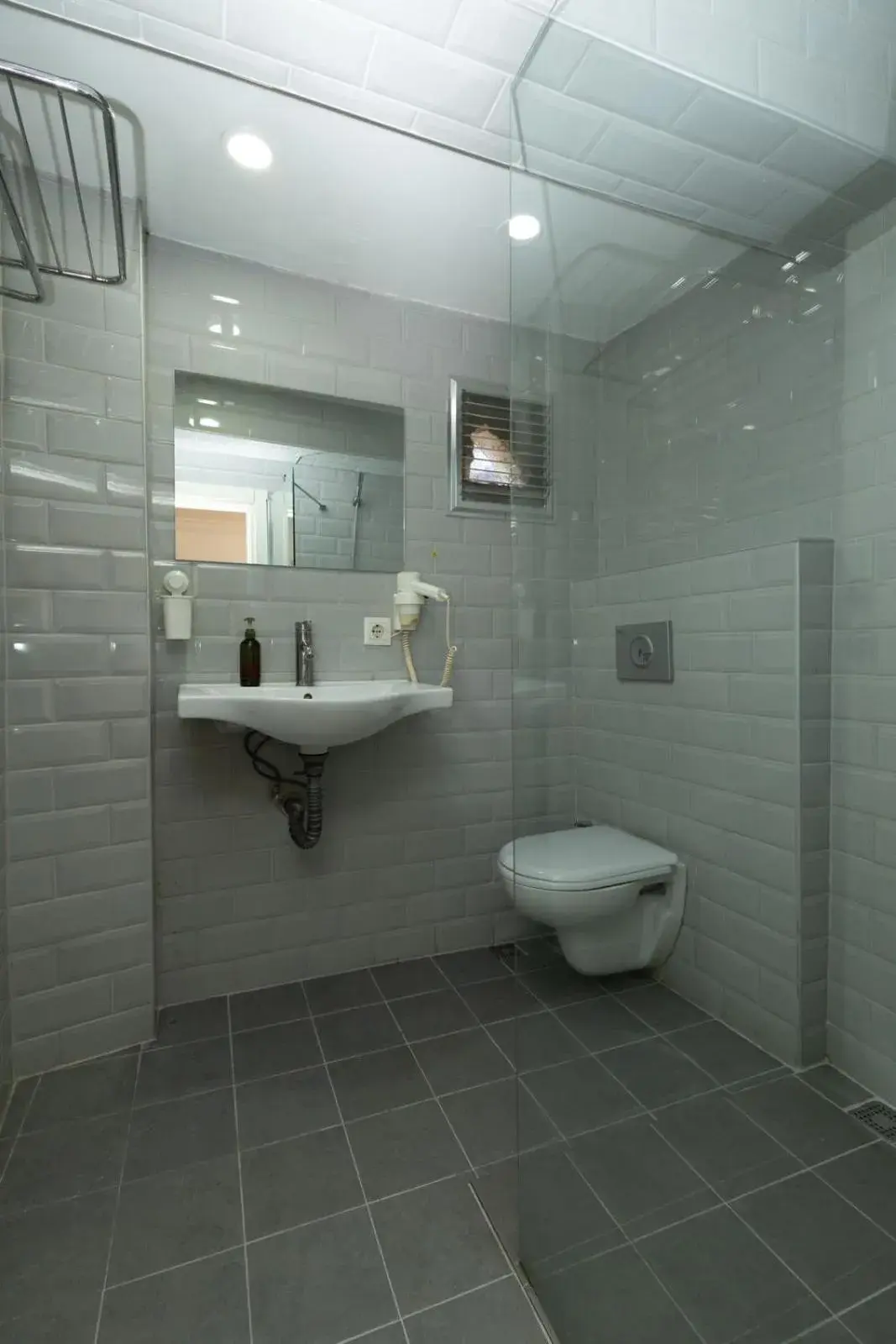 Standard Twin Room in Deniz Pansiyon Standard Twin Room in Deniz Pansiyon