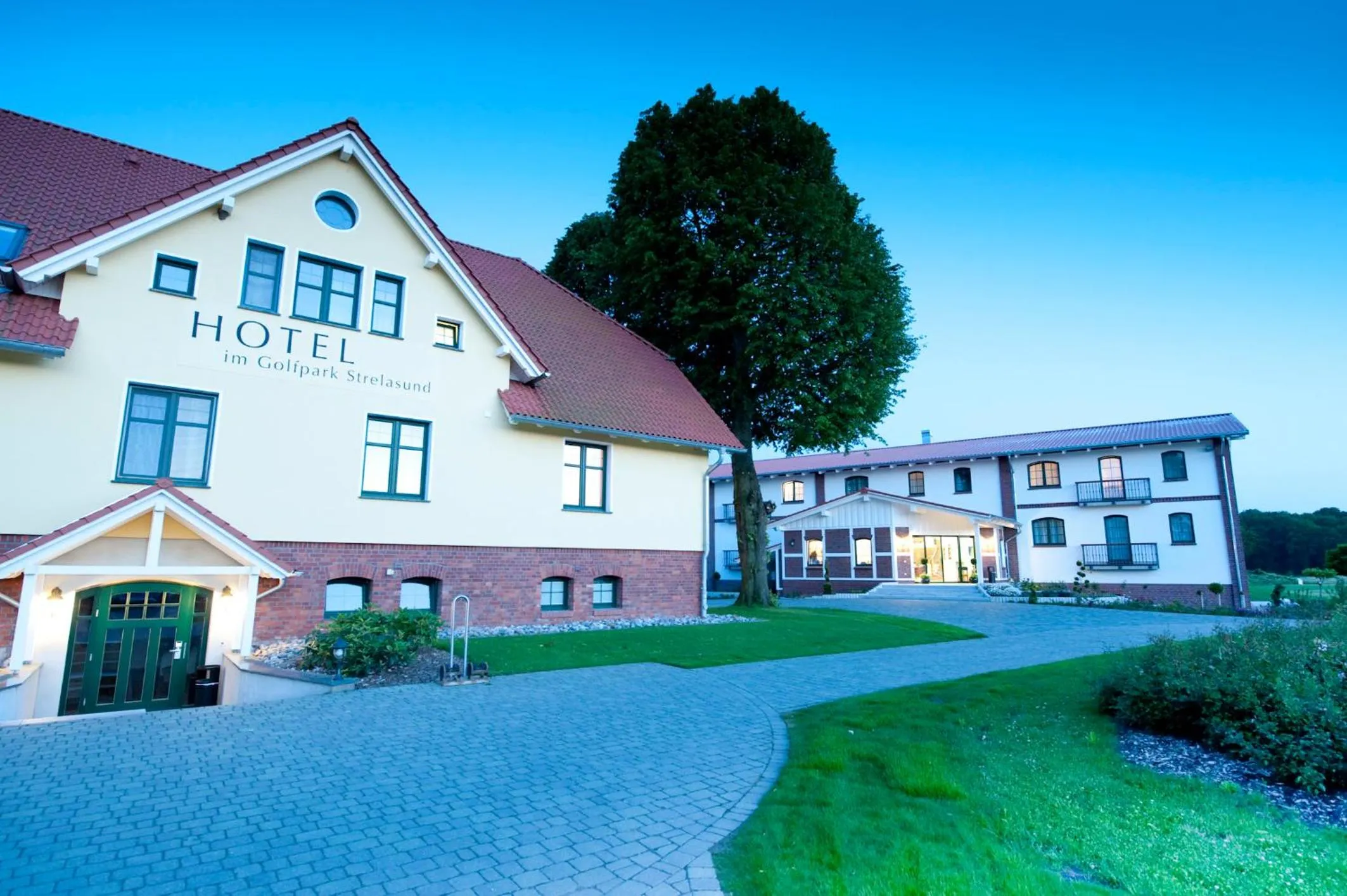 Facade/entrance in Golfpark Strelasund
