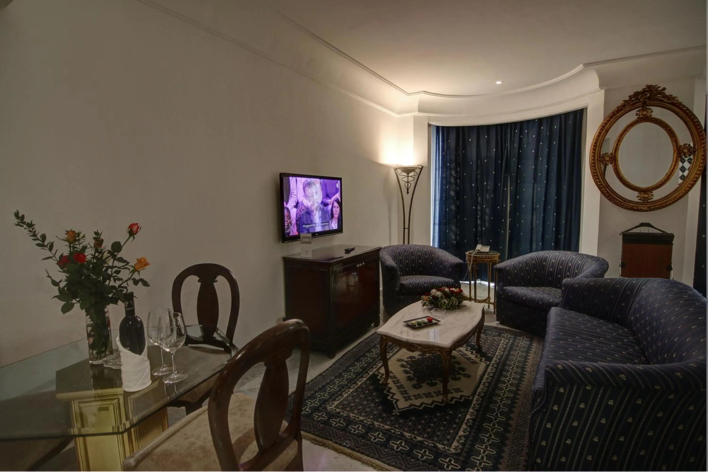 Seating area in Hôtel La Maison Blanche