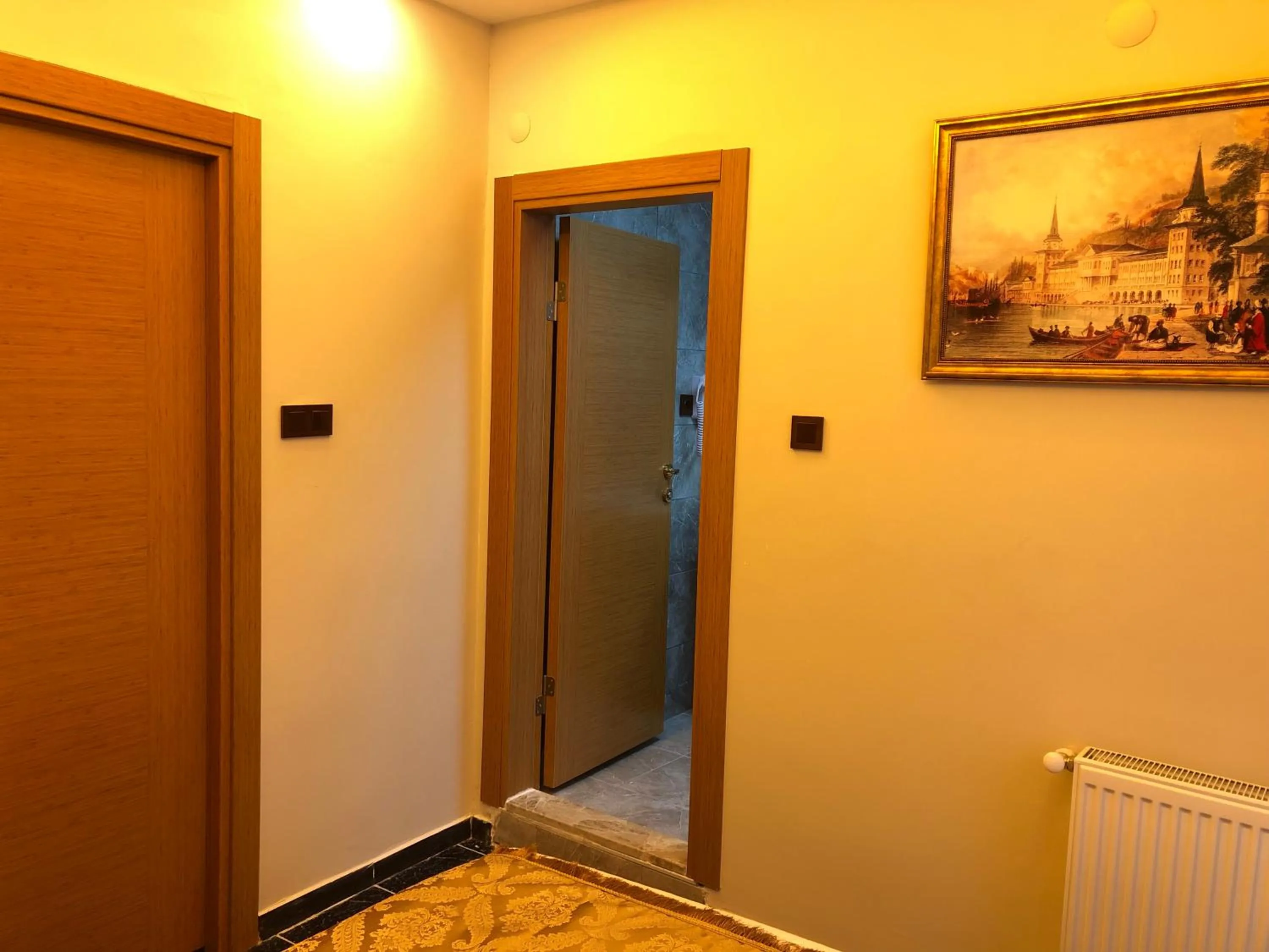 Bathroom in Rose Mansion by Otantik Suites