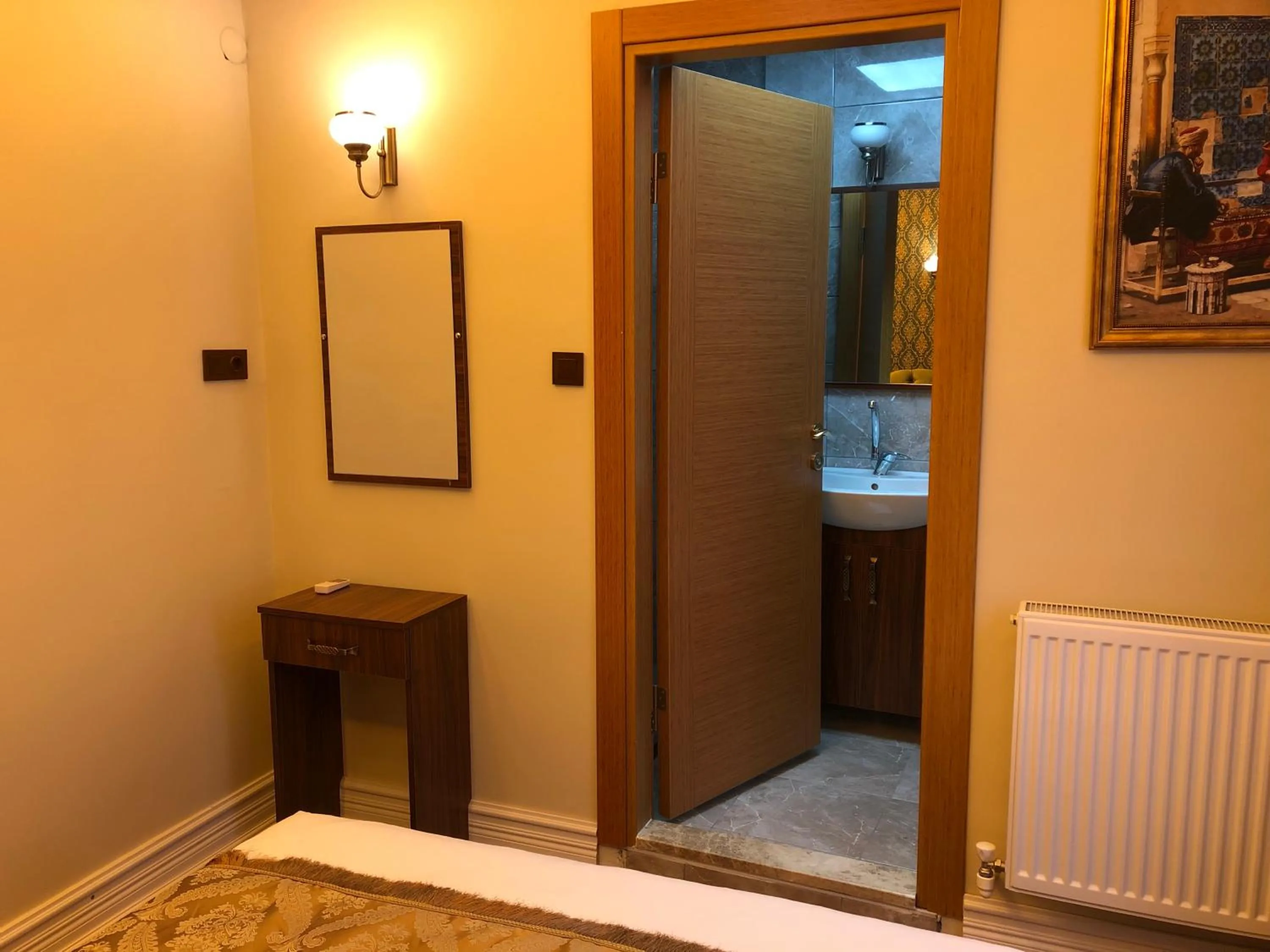 Bathroom in Rose Mansion by Otantik Suites