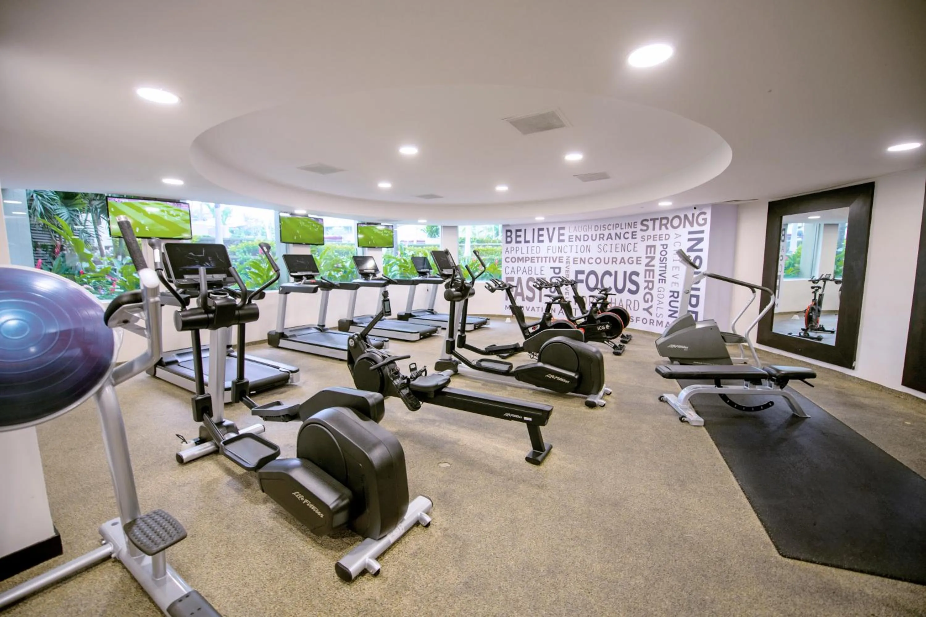 Fitness centre/facilities in Hilton Colon Guayaquil Hotel
