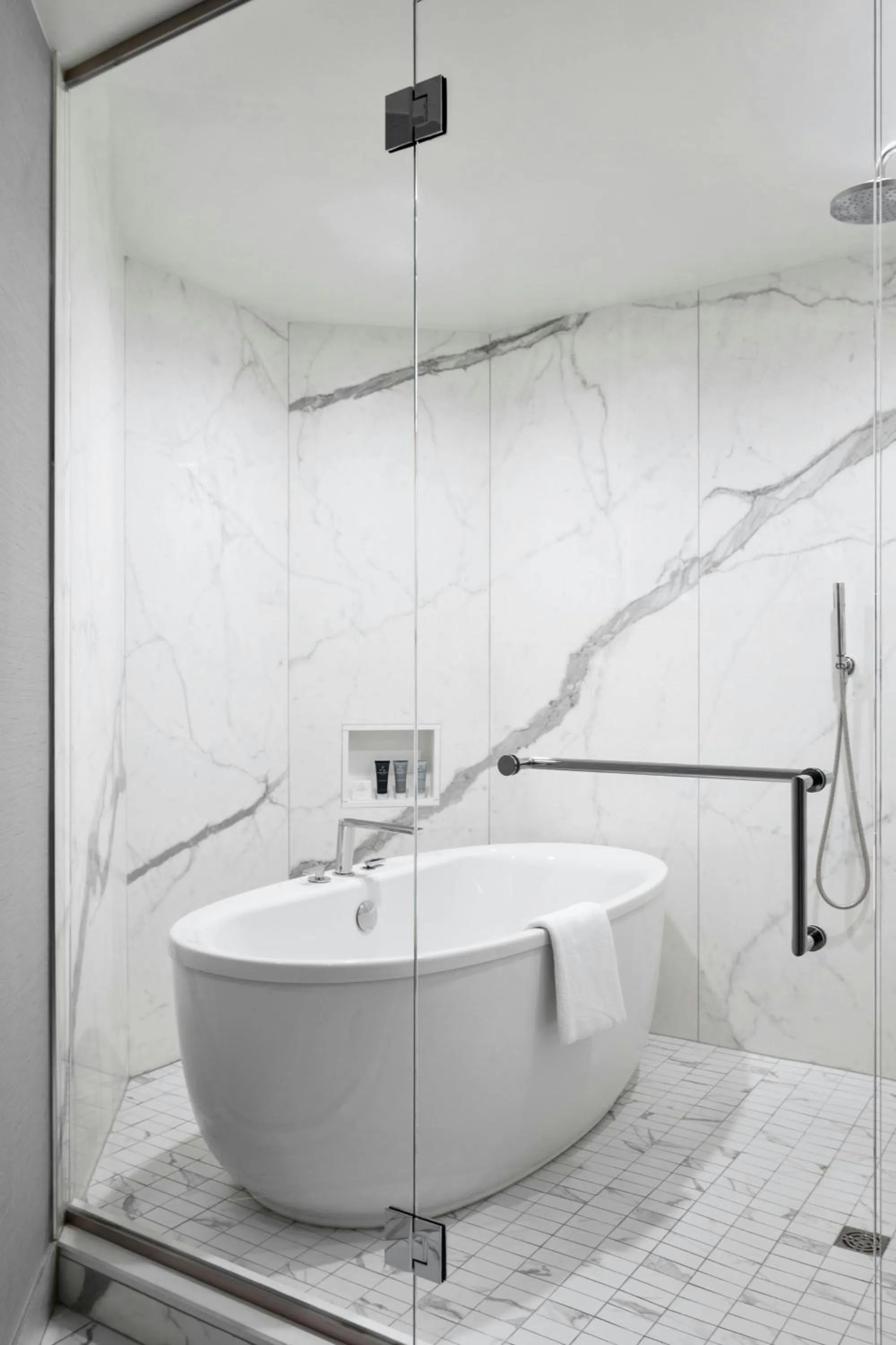 Bathroom in JW Marriott New Orleans