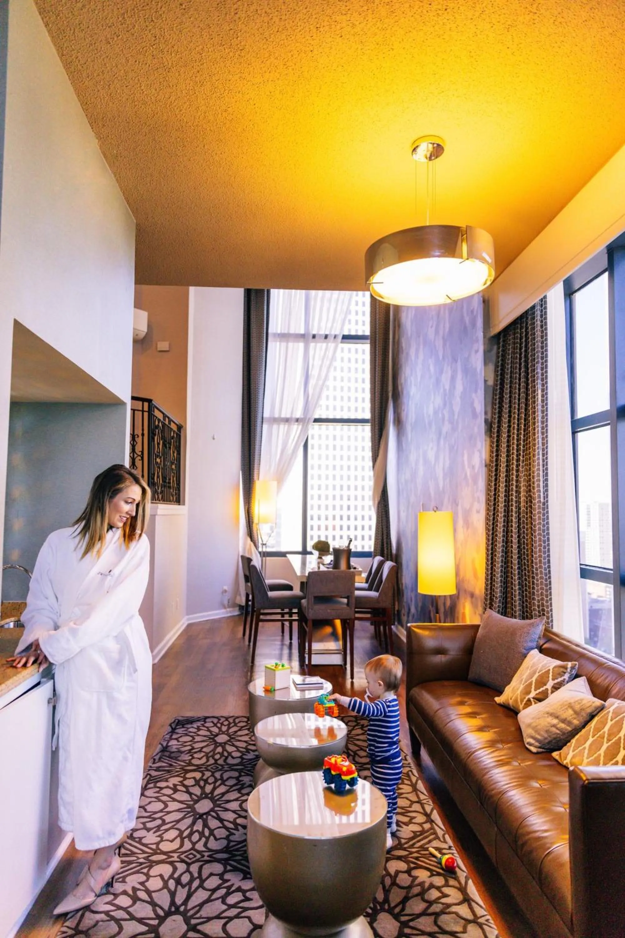 Bedroom in JW Marriott New Orleans