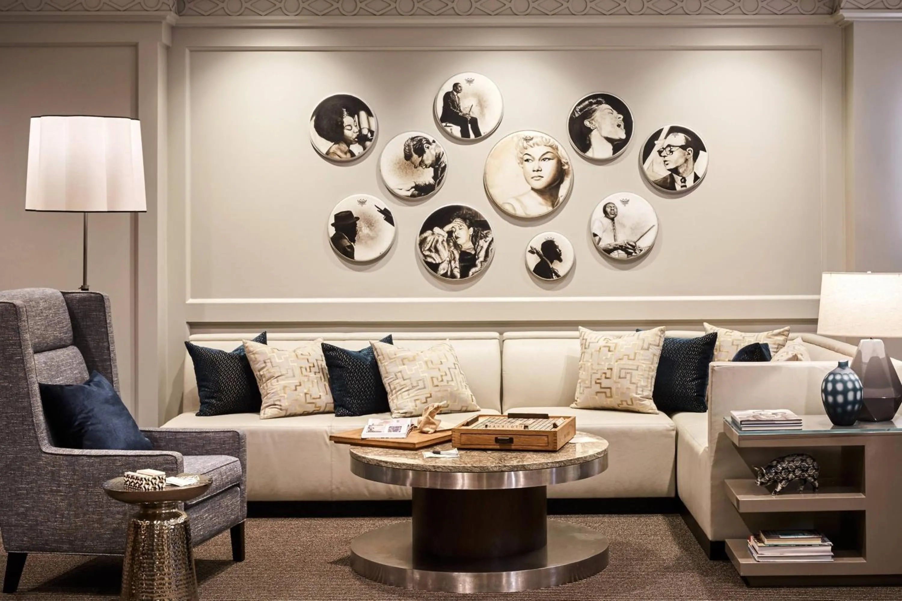 Lounge or bar in JW Marriott New Orleans